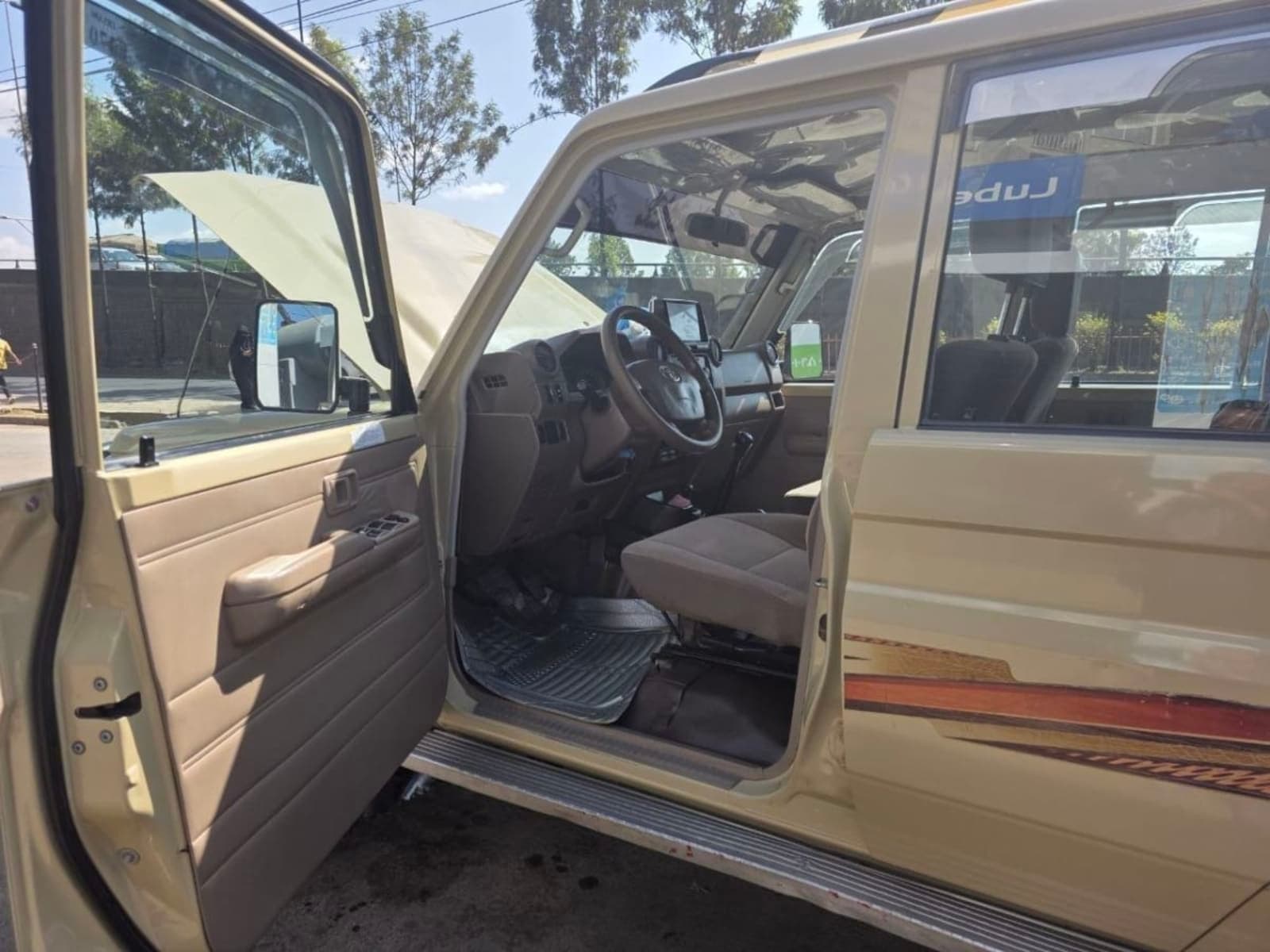 2020 Toyota Land Cruiser Mark II Landcruiser Double Cab — photo 5
