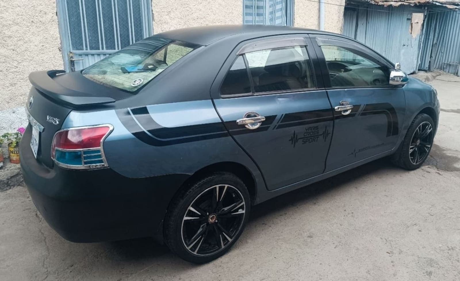 2010 Toyota Yaris Belta