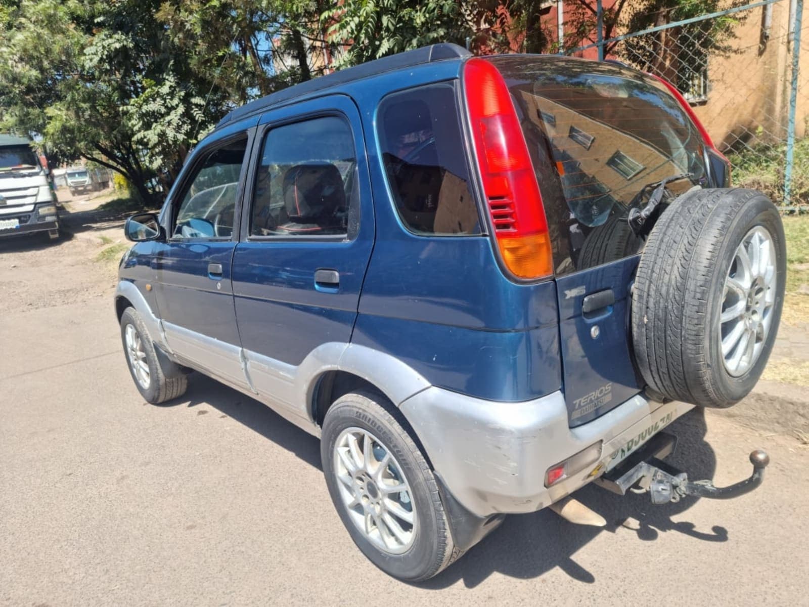 1998 Daihatsu Terios — photo 7