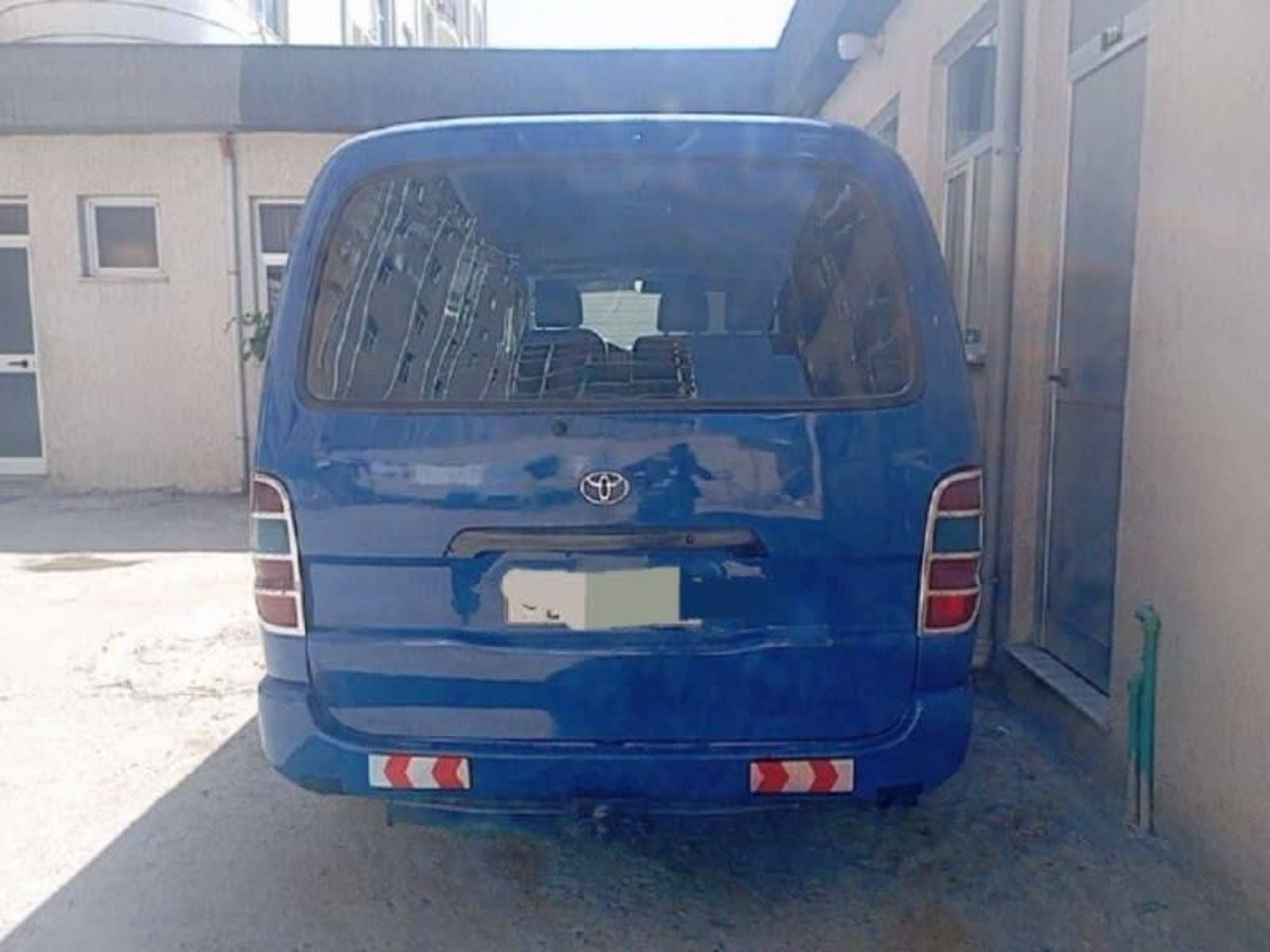 2007 Toyota Hiace Dolphin