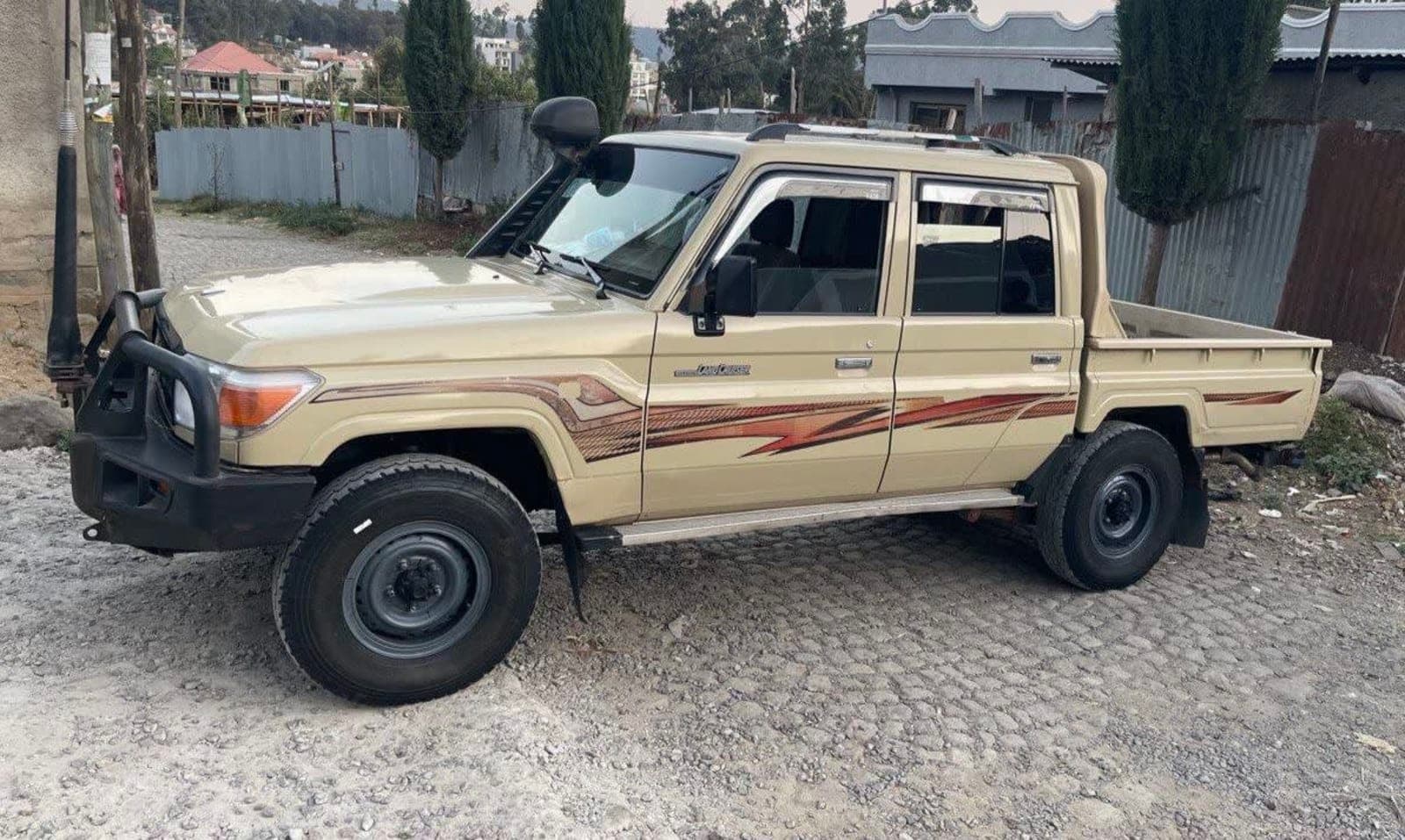 2020 Toyota Land Cruiser Mark II Landcruiser Double Cab — photo 4