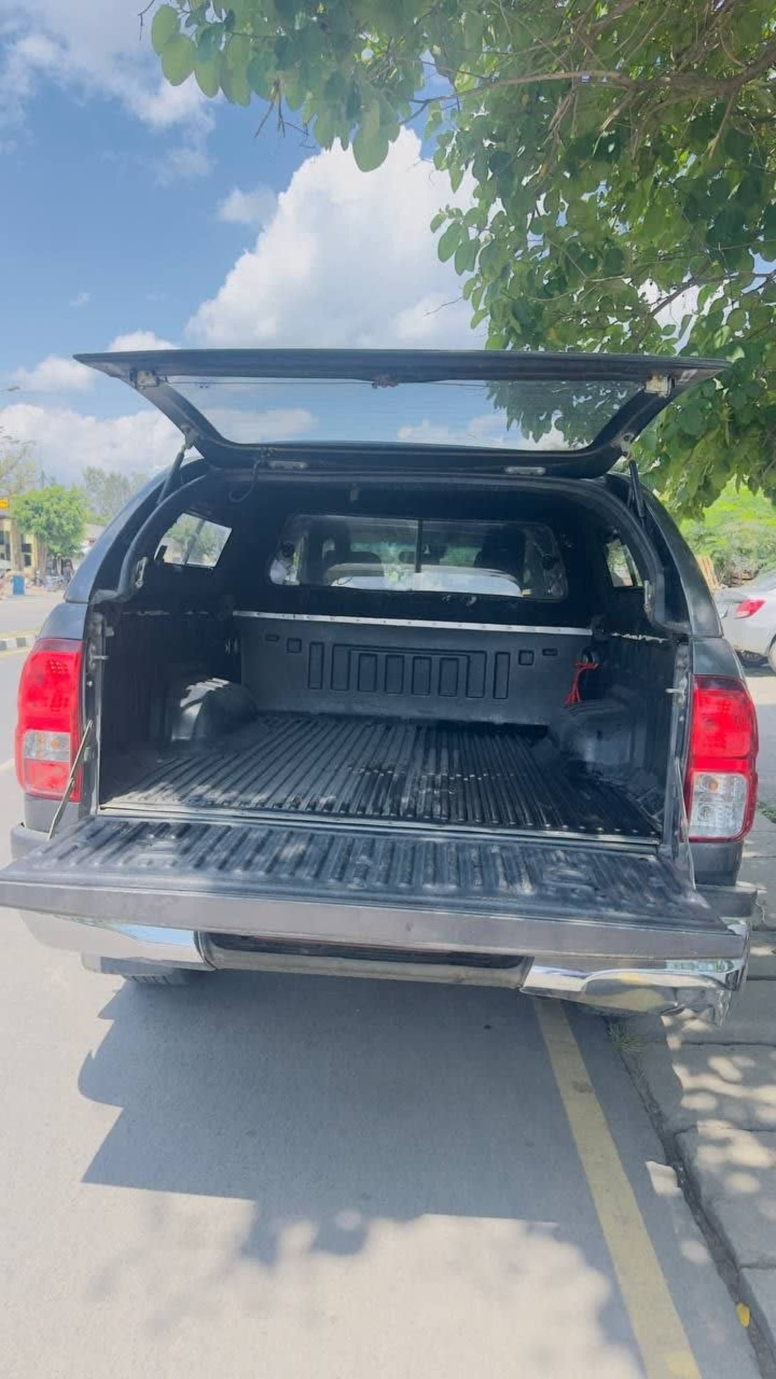 2016 Toyota Hilux Extra Cab