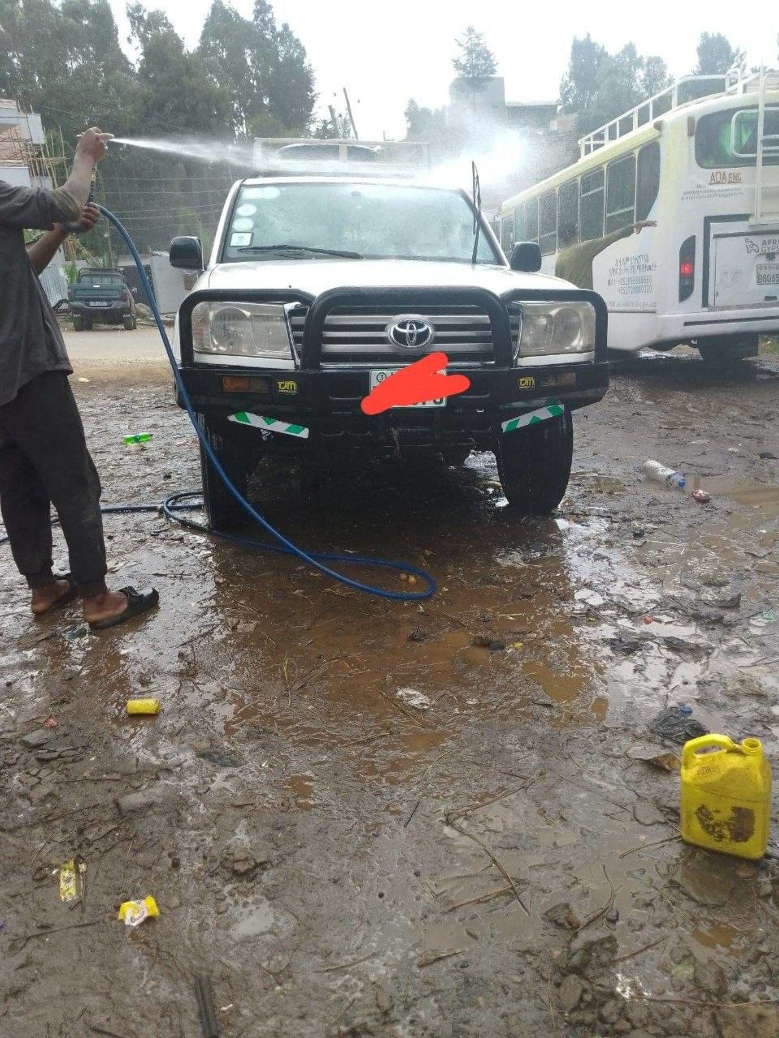 2000 Toyota Landcruiser 105 — photo 3