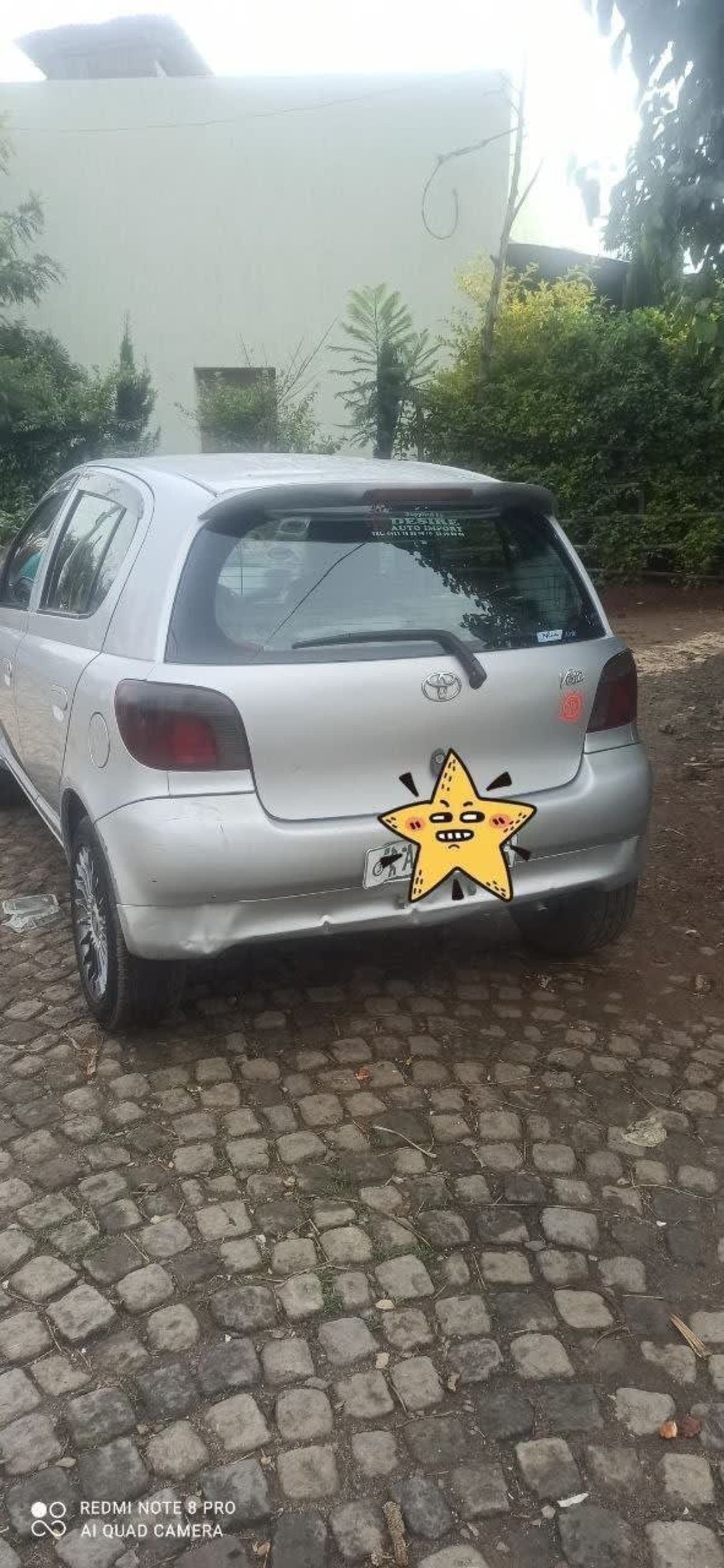 2001 Toyota Vitz — photo 2