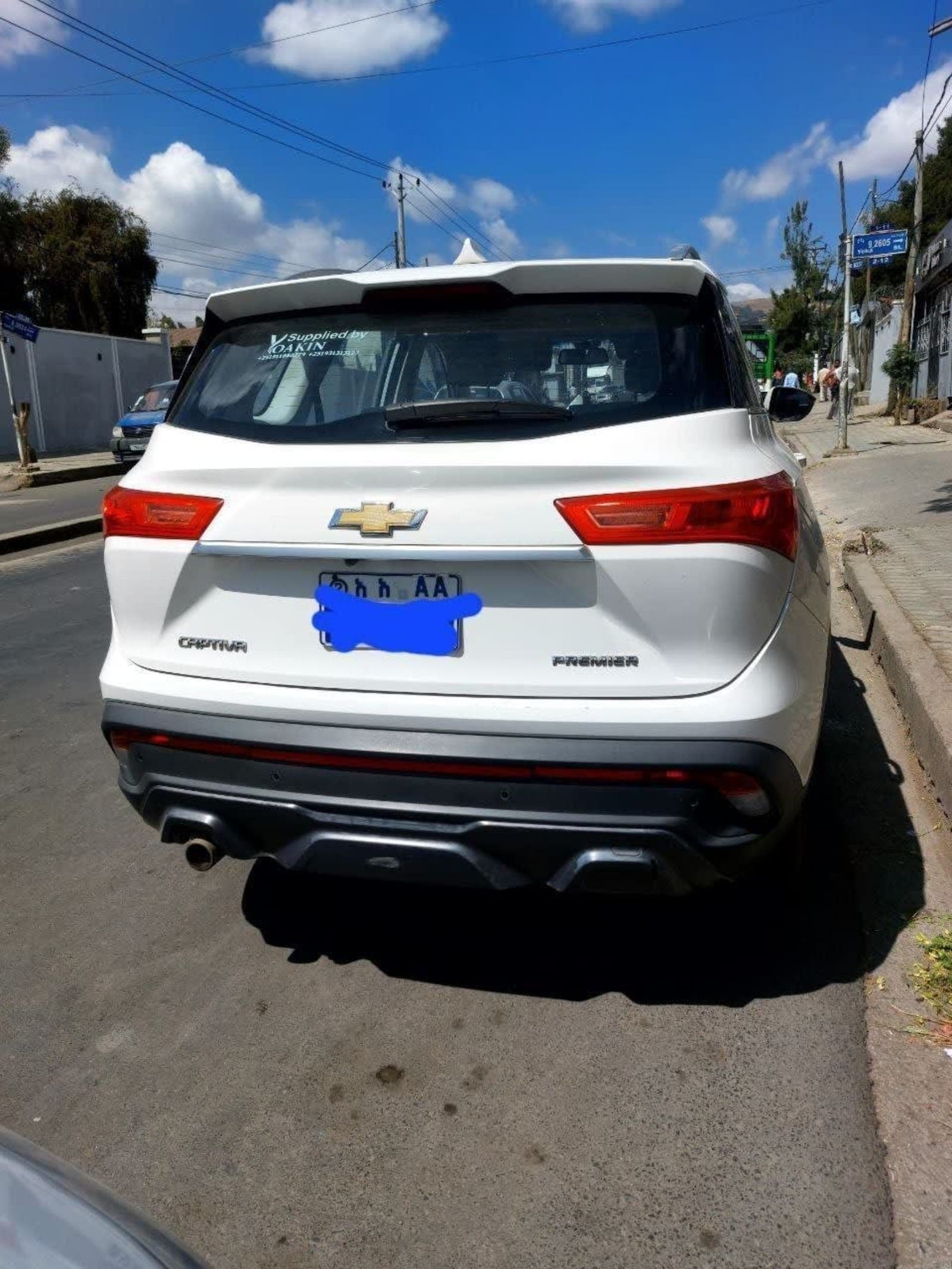 2023 CHEVROLET CAPTIVA PREMIER โ photo 2