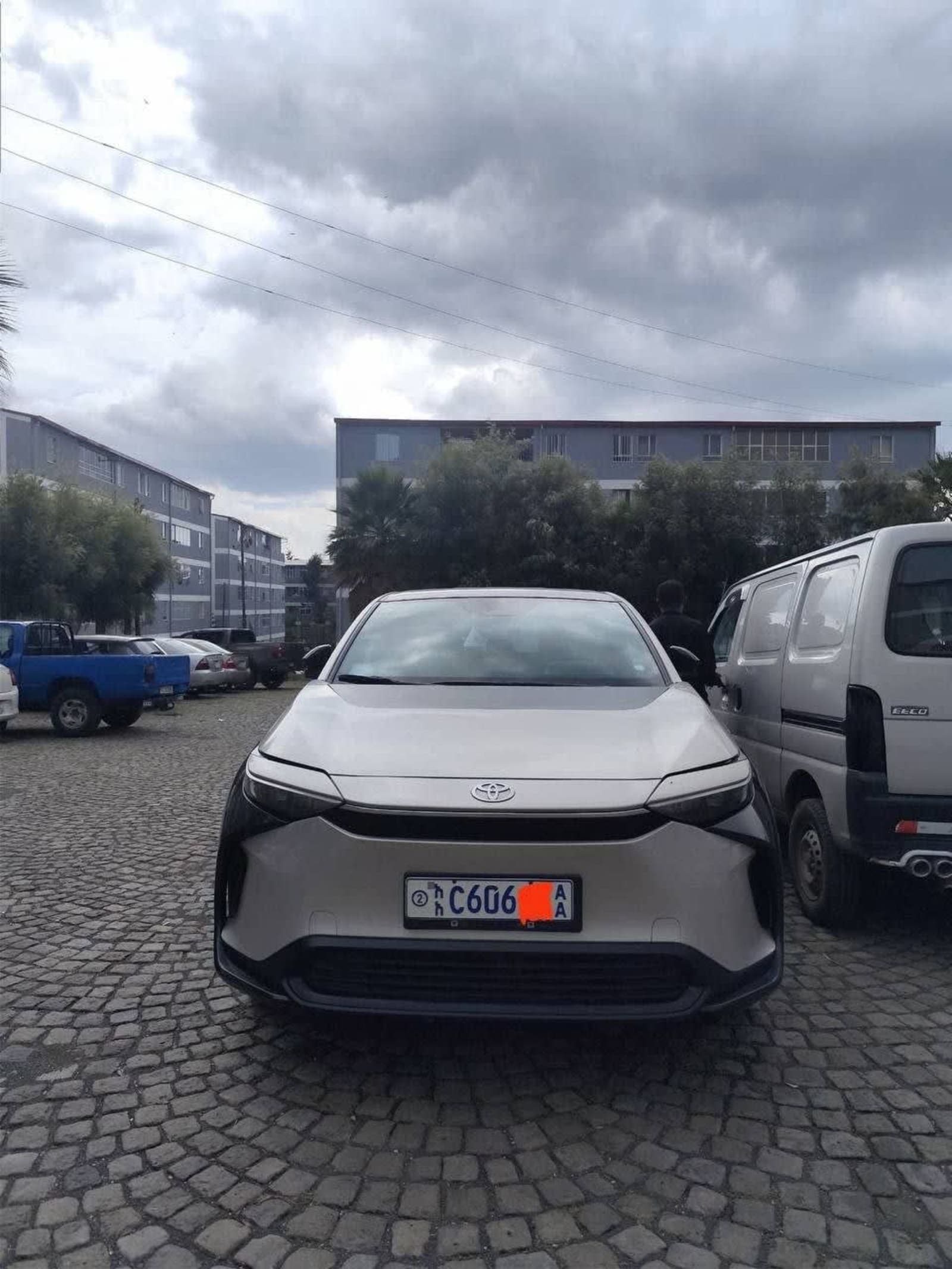 2024 Toyota BZ4X 2WD ULTRA — photo 5