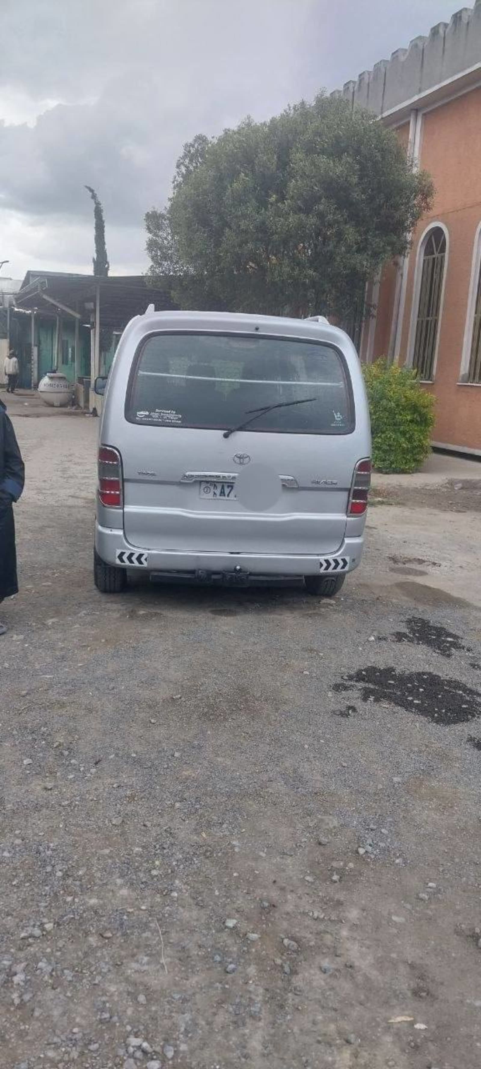 2008 Toyota Hiace Dolphin