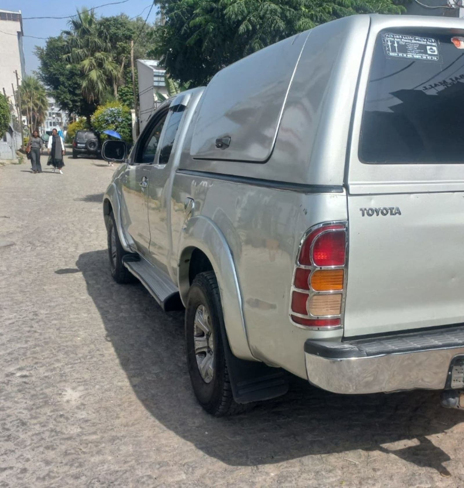 2010 Toyota Hilux — photo 3