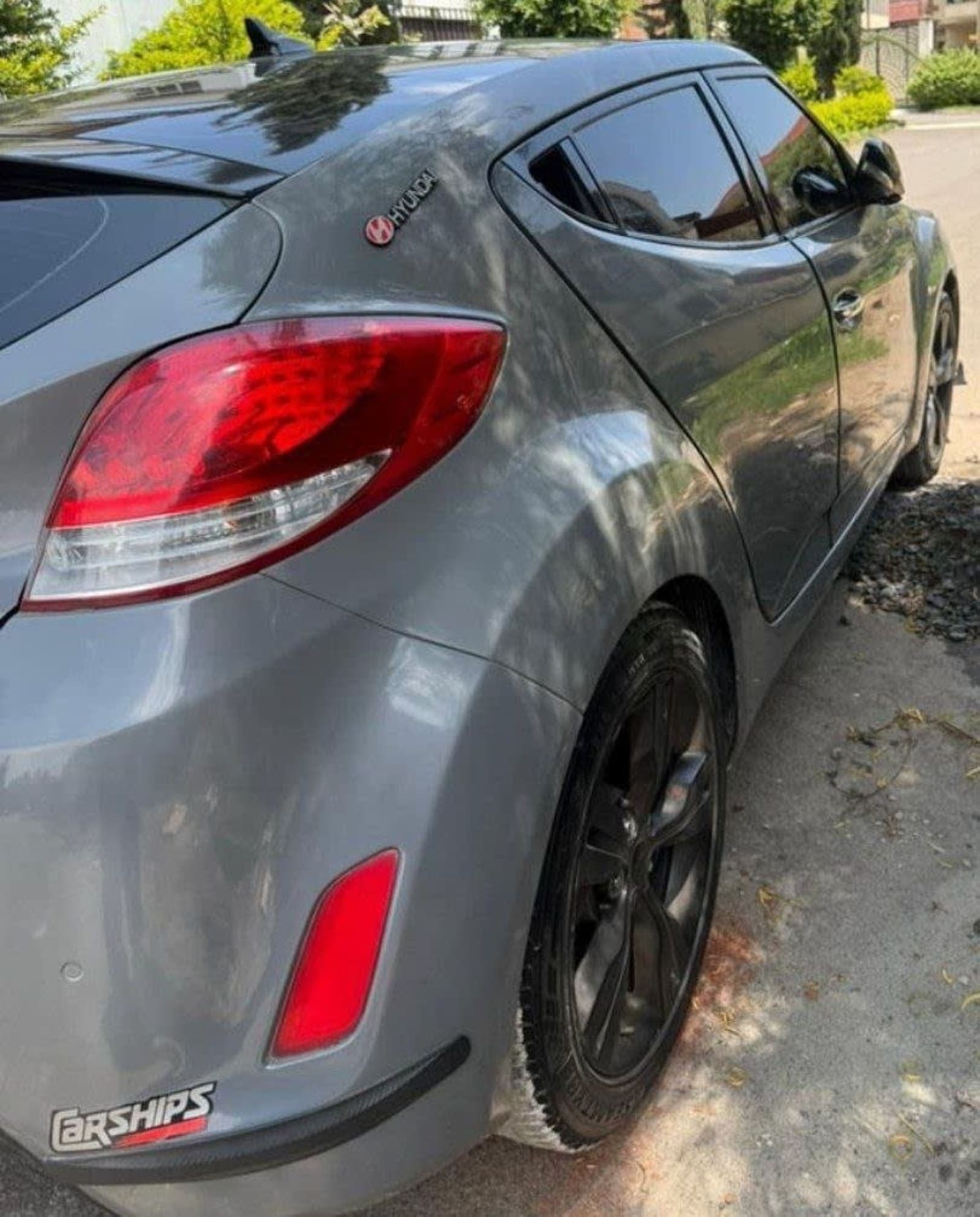 2014 Hyundai Veloster — photo 6