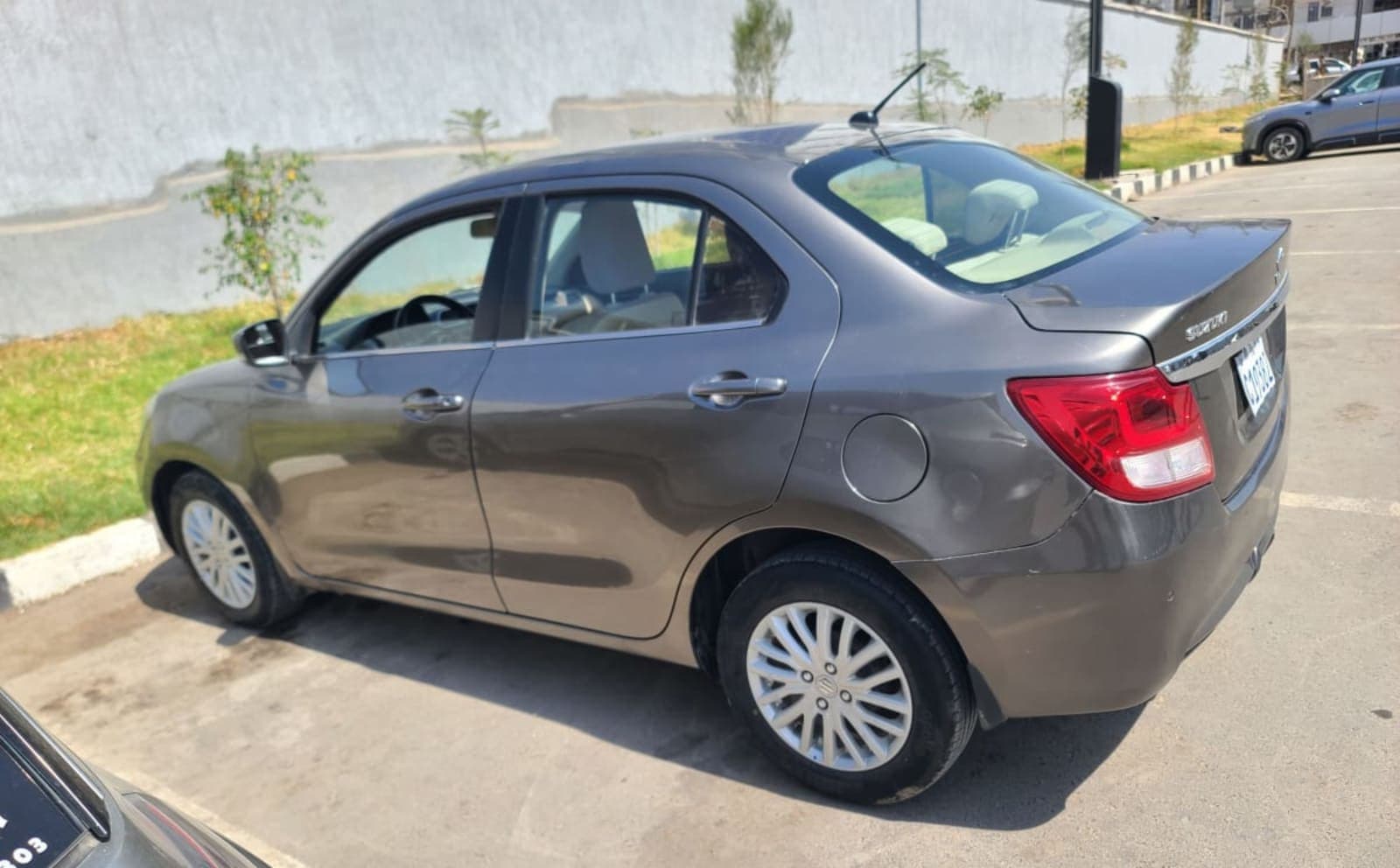 2022 Suzuki Dzeri — photo 3