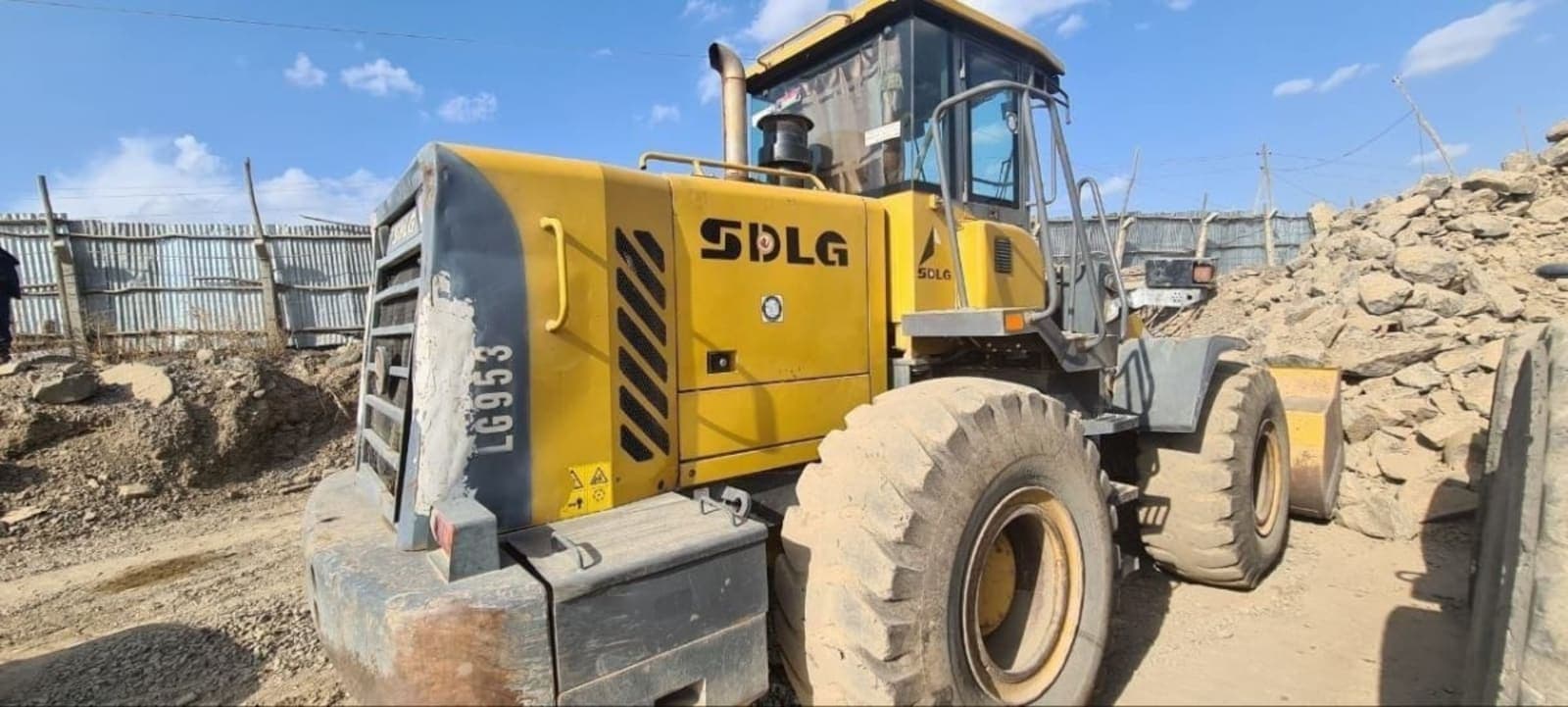 2012 SDLG loader