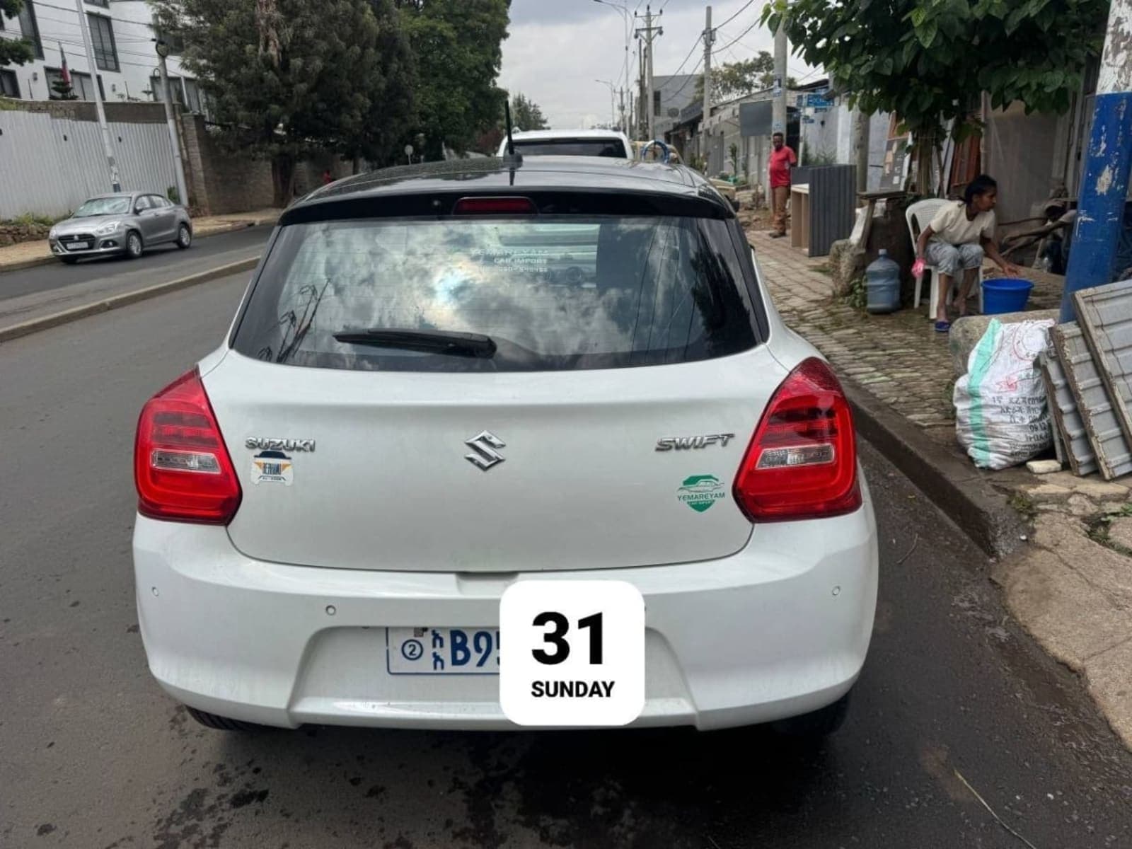 2021 Suzuki Swift — photo 4