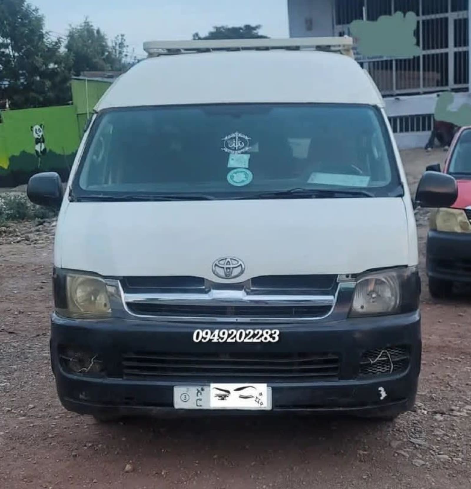 2013 Toyota Isuzu — photo 3