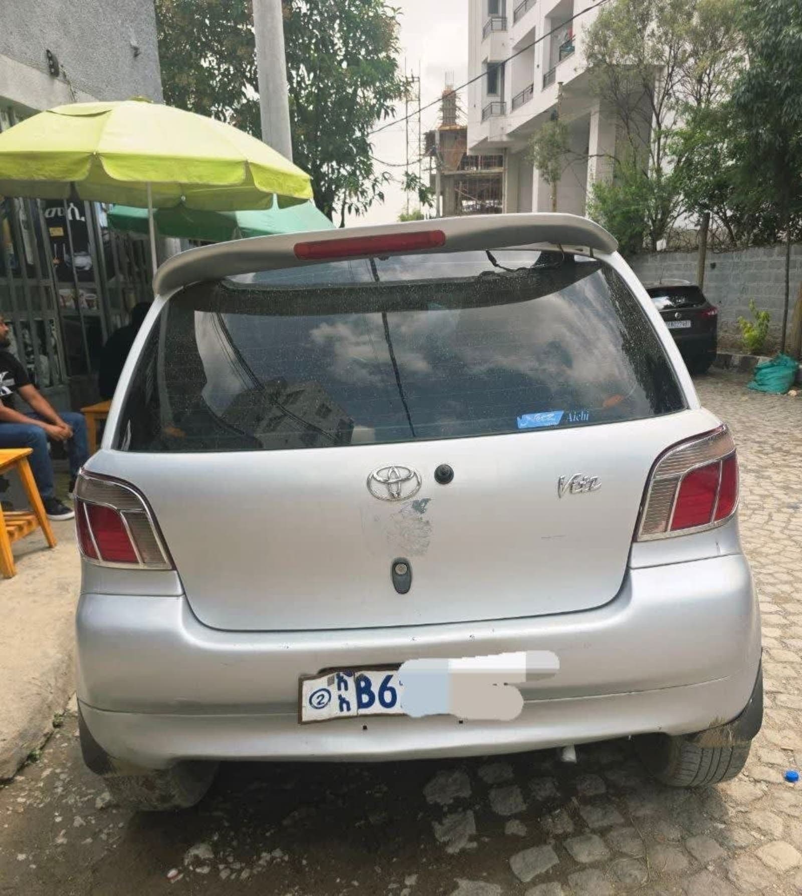 2001 Toyota Vitz — photo 3