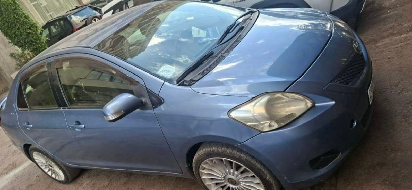 2010 Toyota Yaris Belta — photo 6