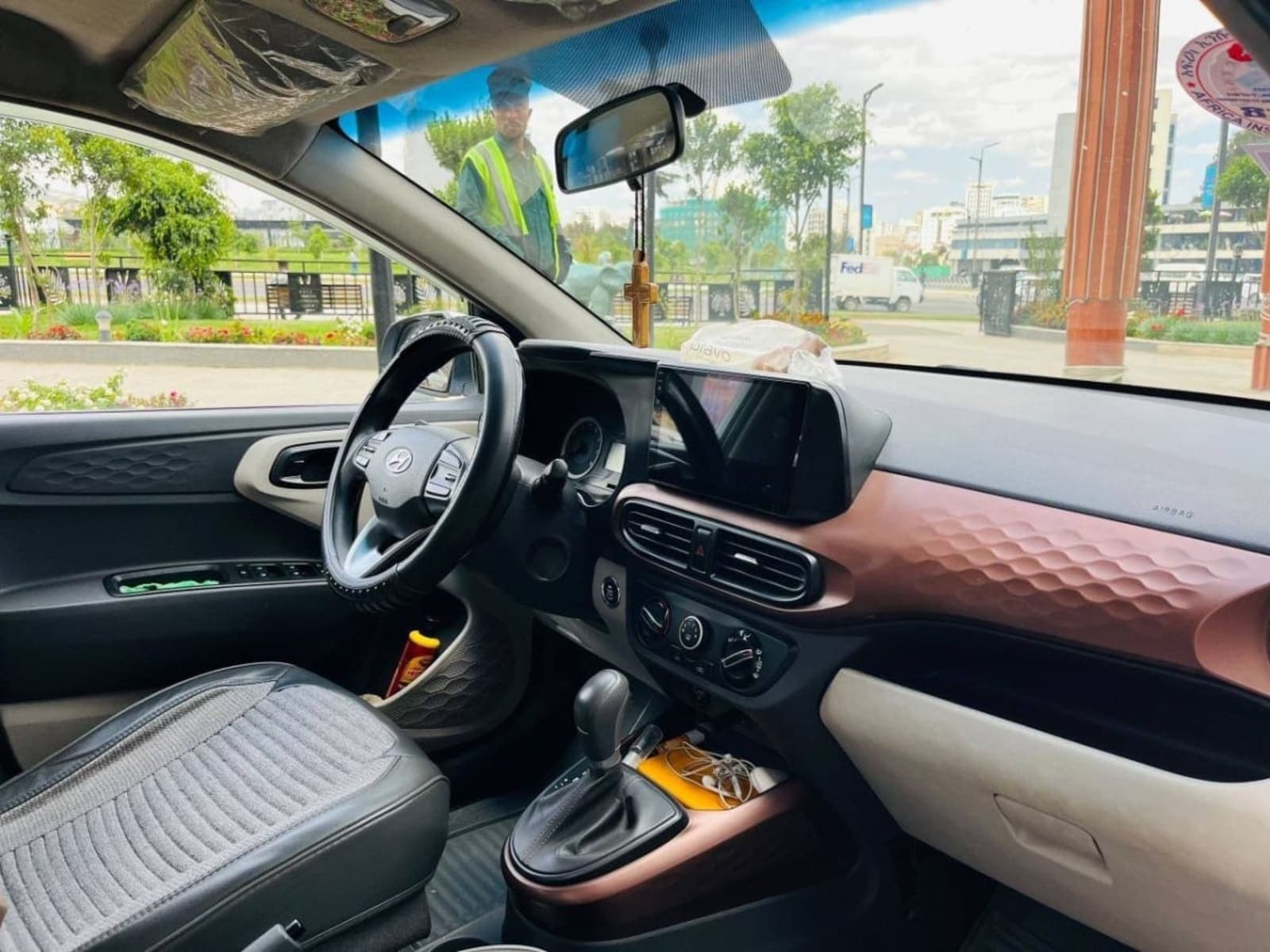 2022 Hyundai Grand i10 — photo 6
