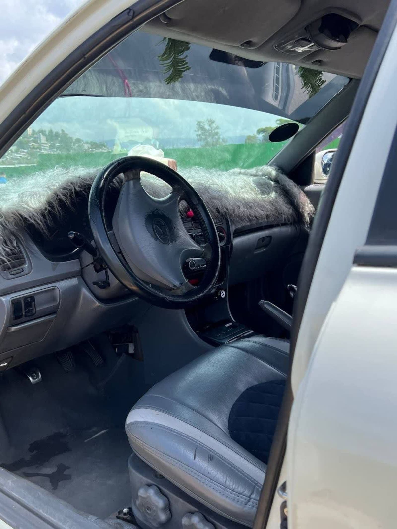 2001 Hyundai Sonata — photo 4