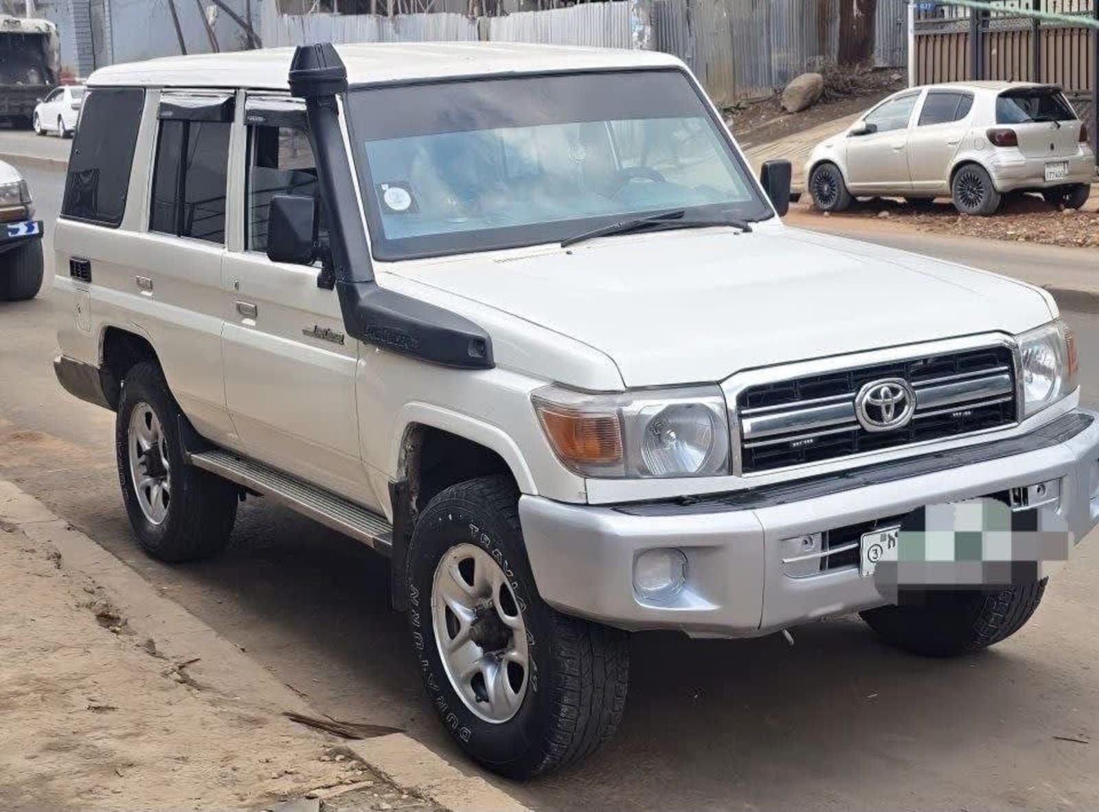2012 Toyota LandCruiser Mark II