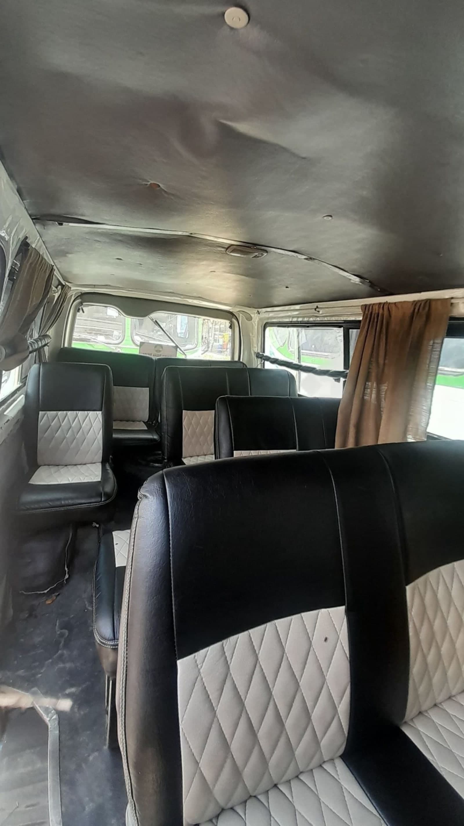 2007 Toyota Abadula — photo 2