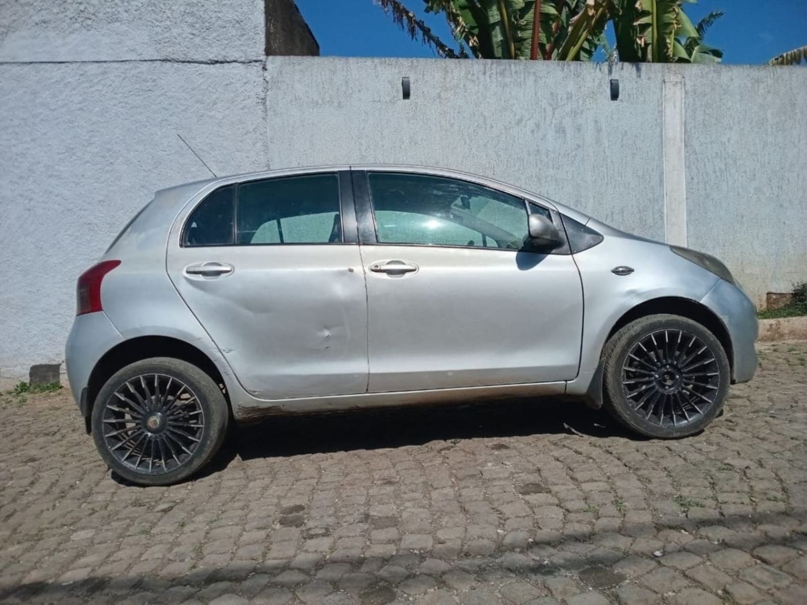 2006 Toyota Yaris compact