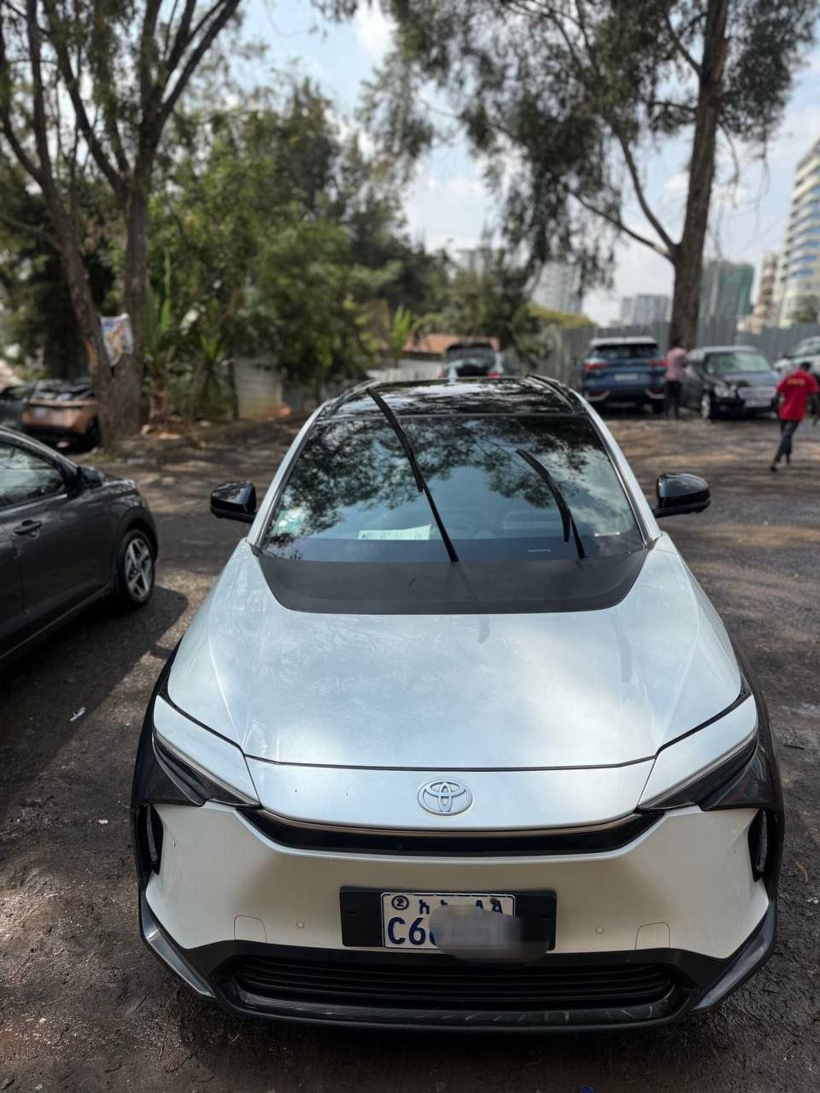 2024 Toyota BZ4X EV Ultra — photo 4