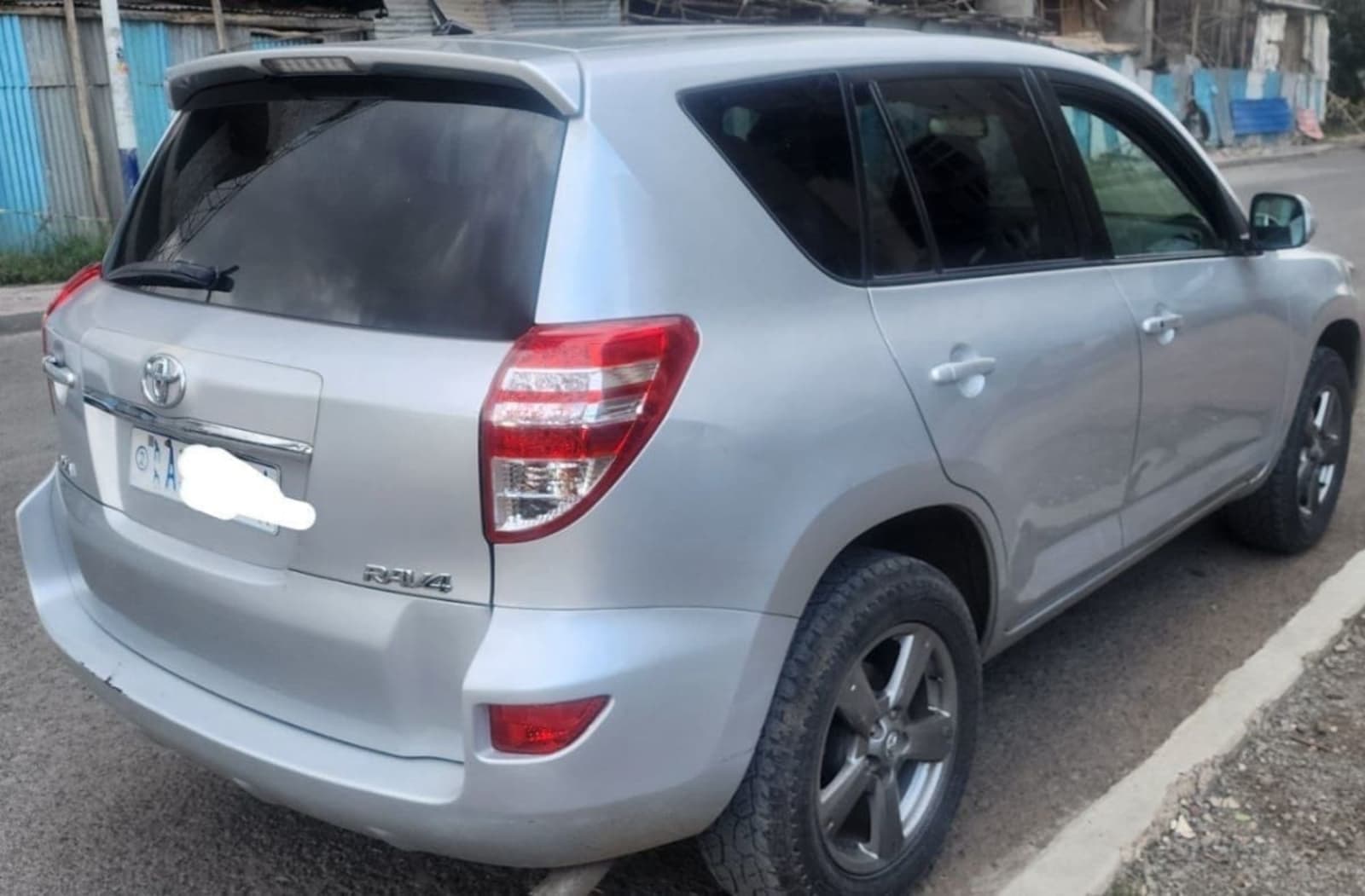 2012 Toyota Rav4 — photo 7