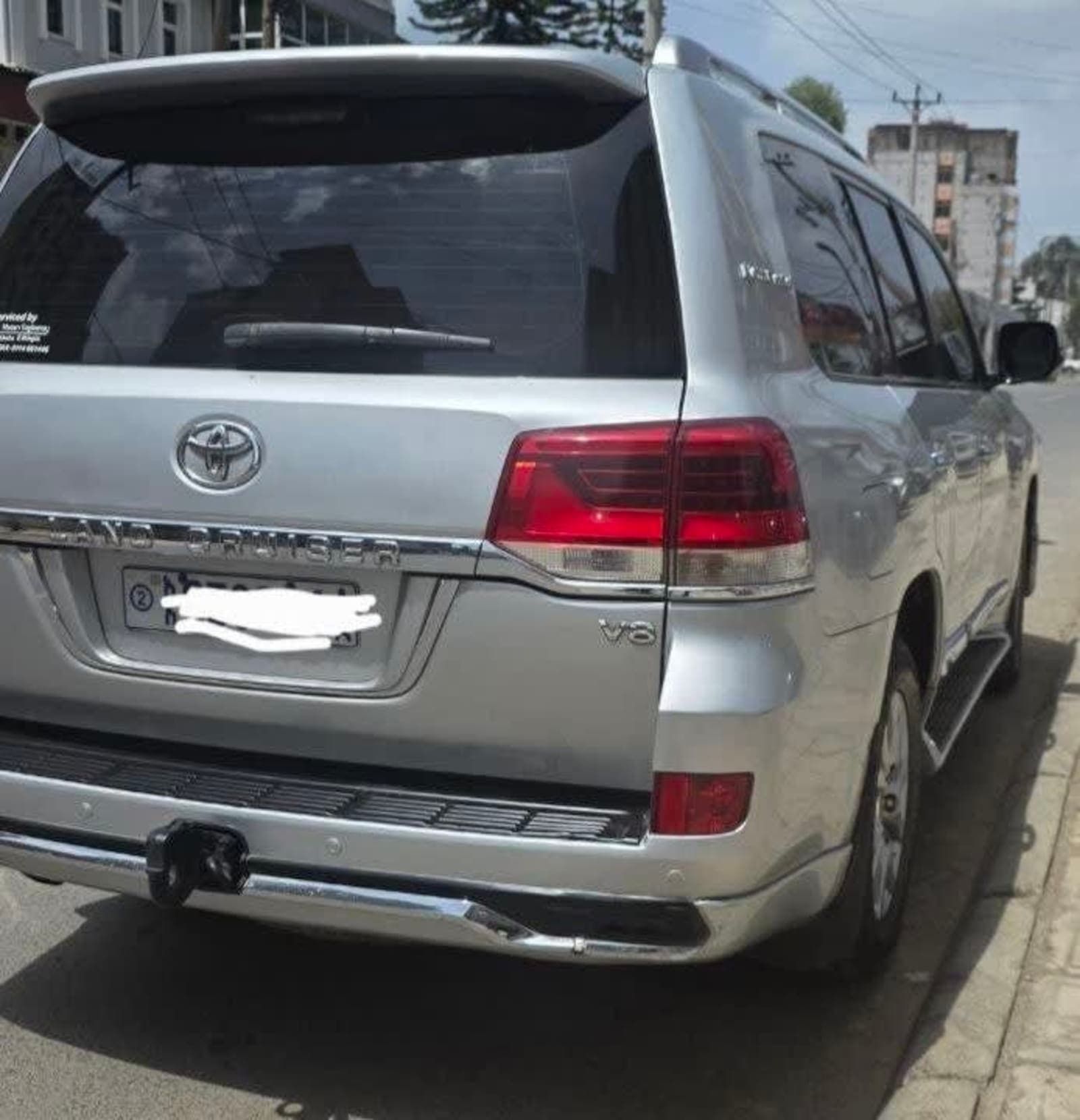 2017 Toyota Landcruiser V8 GX.R — photo 5