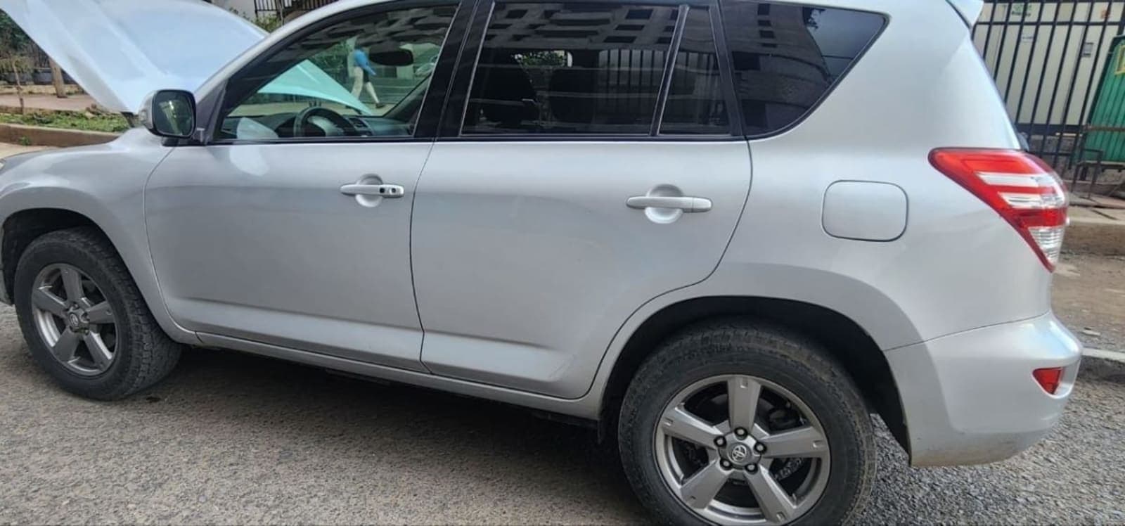 2012 Toyota Rav4 — photo 3