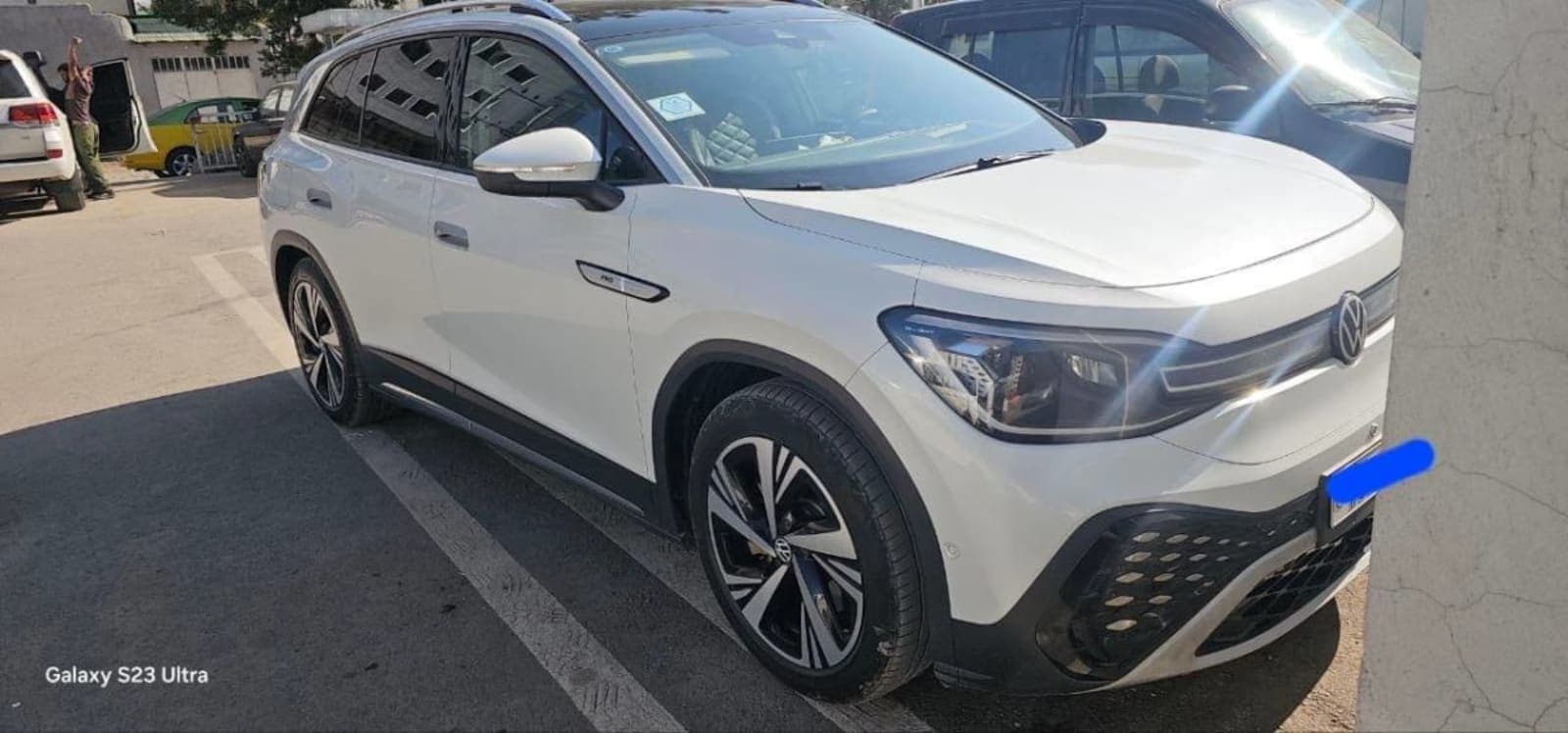 2022 Volkswagen ID.6 crozz Pro — photo 3