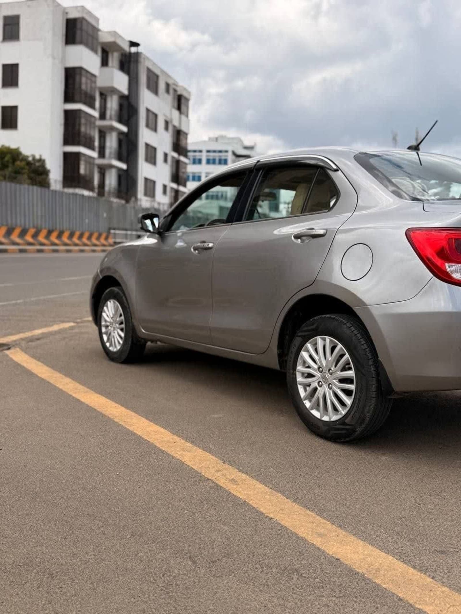 2022 Maruti Dzire — photo 6