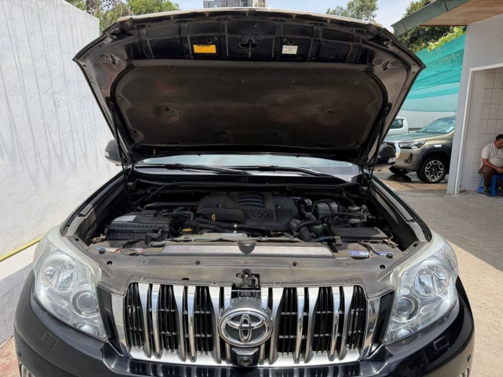 2014 Toyota Landcruiser Prado — photo 3