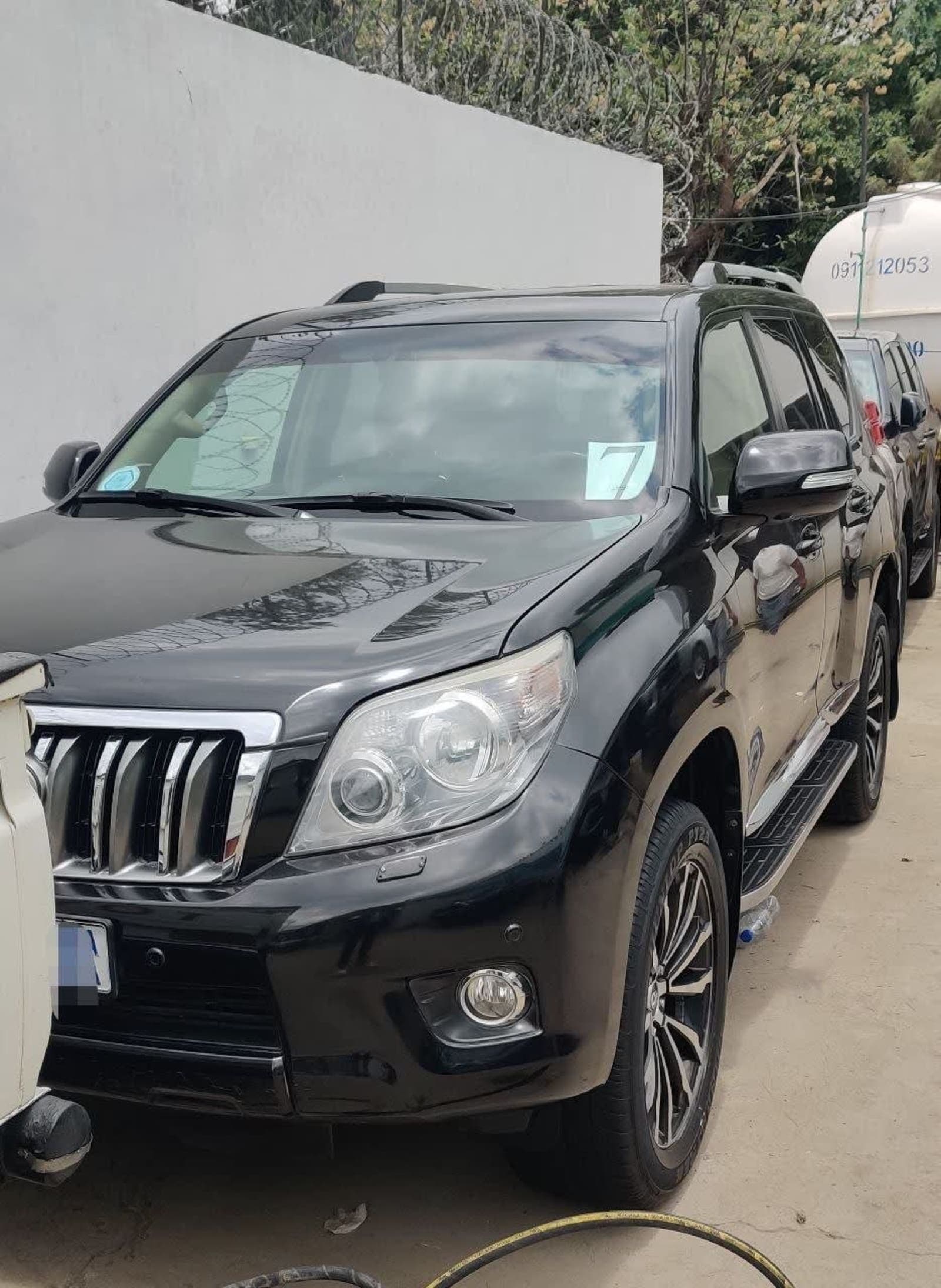 2013 Toyota Land Cruiser Prado