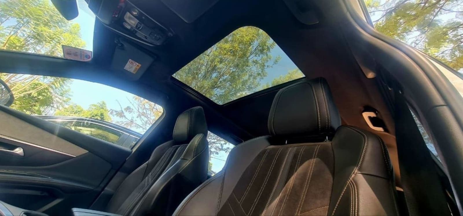 2021 Peugeot 5008 — photo 3