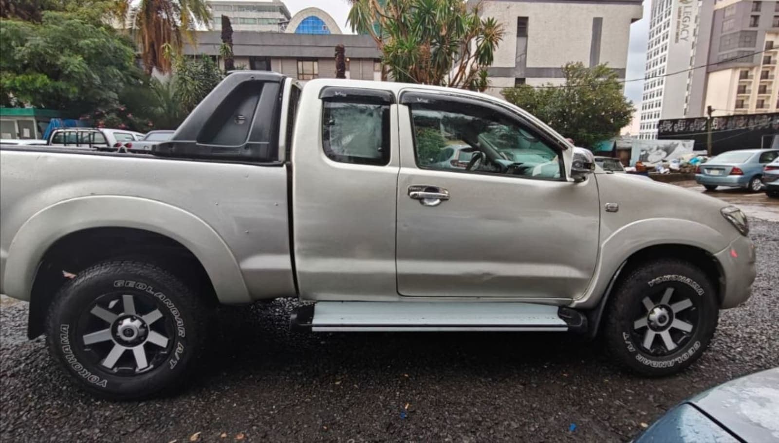 2009 Toyota Hilux King Cab — photo 6