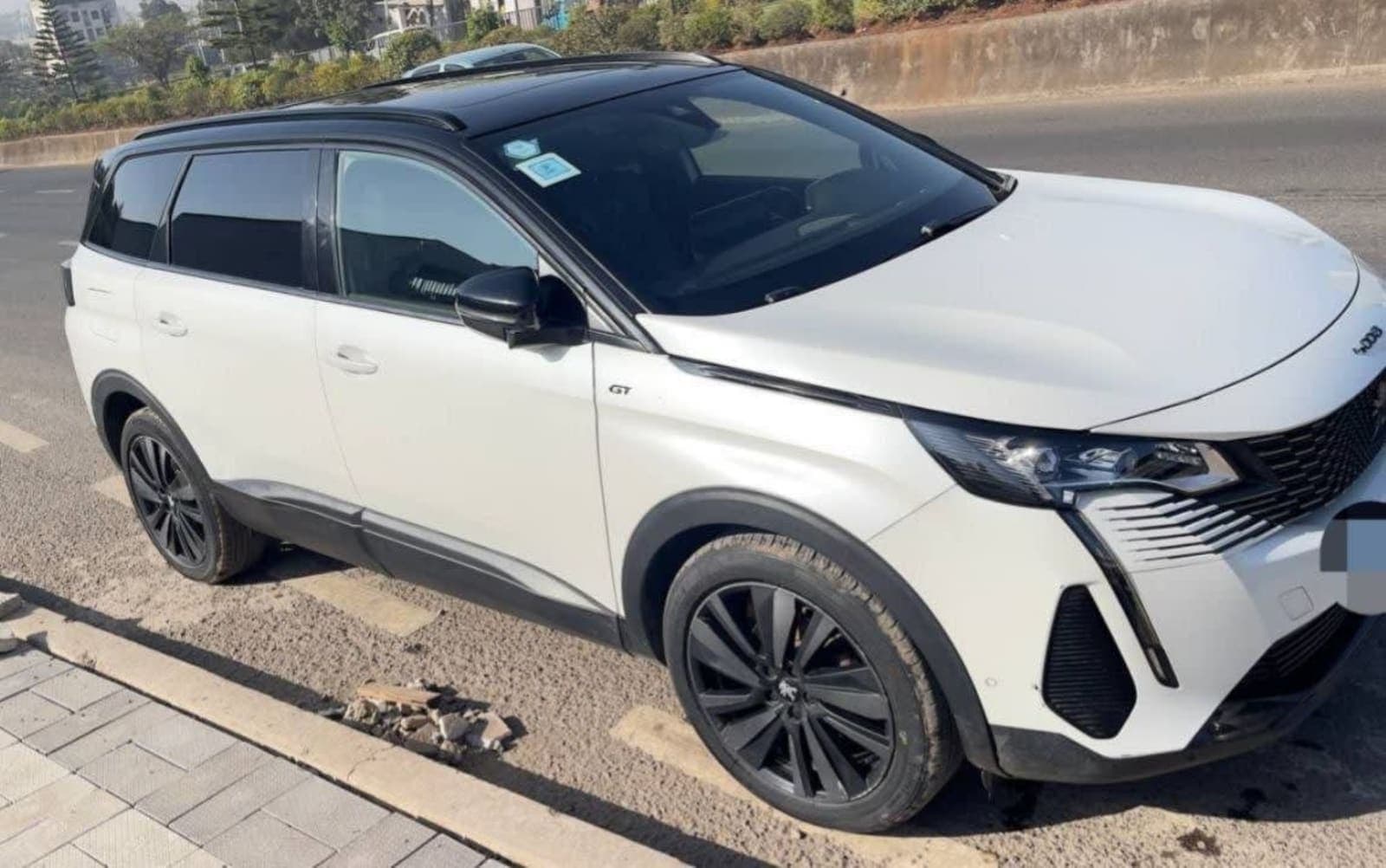 2022 Peugeot 5008 GT line — photo 5