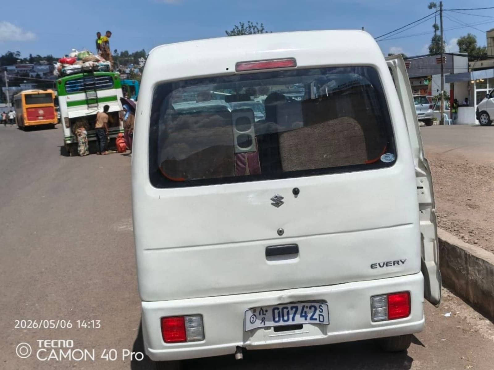 2010 Suzuki Every — photo 3