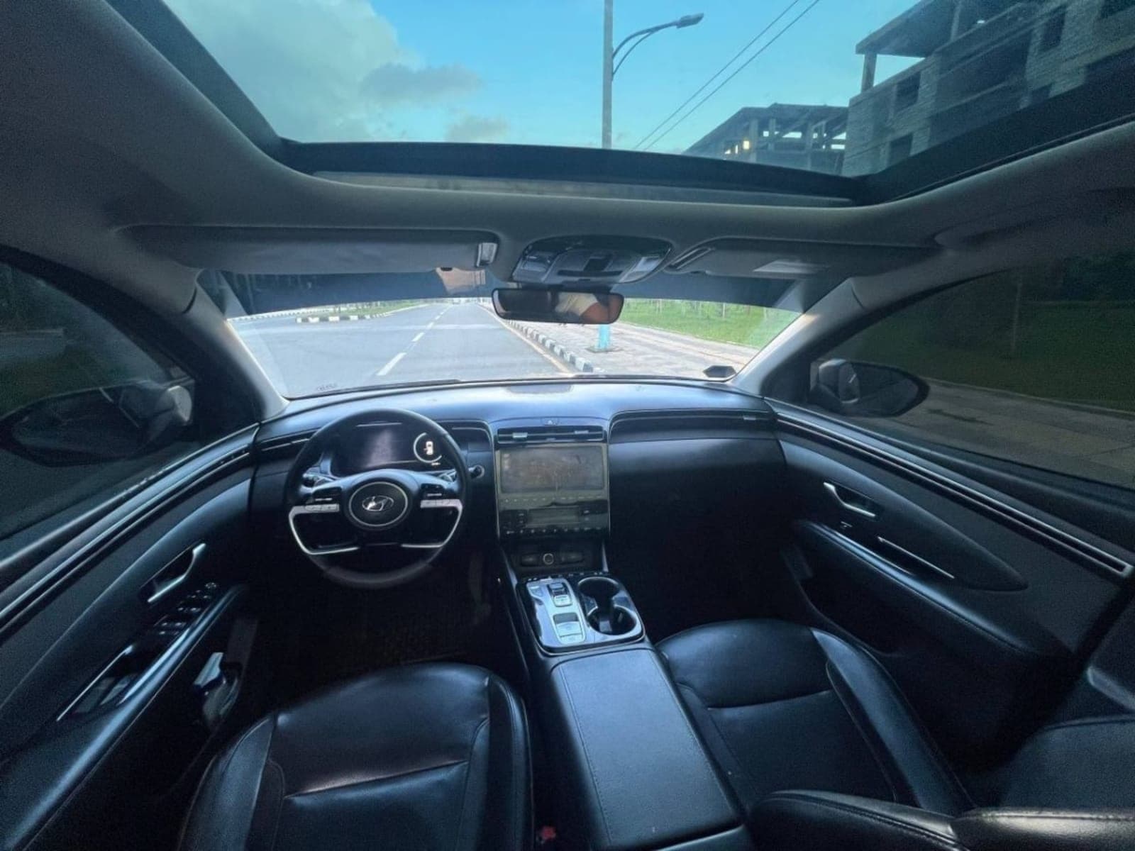 2021 Hyundai Tucson — photo 2