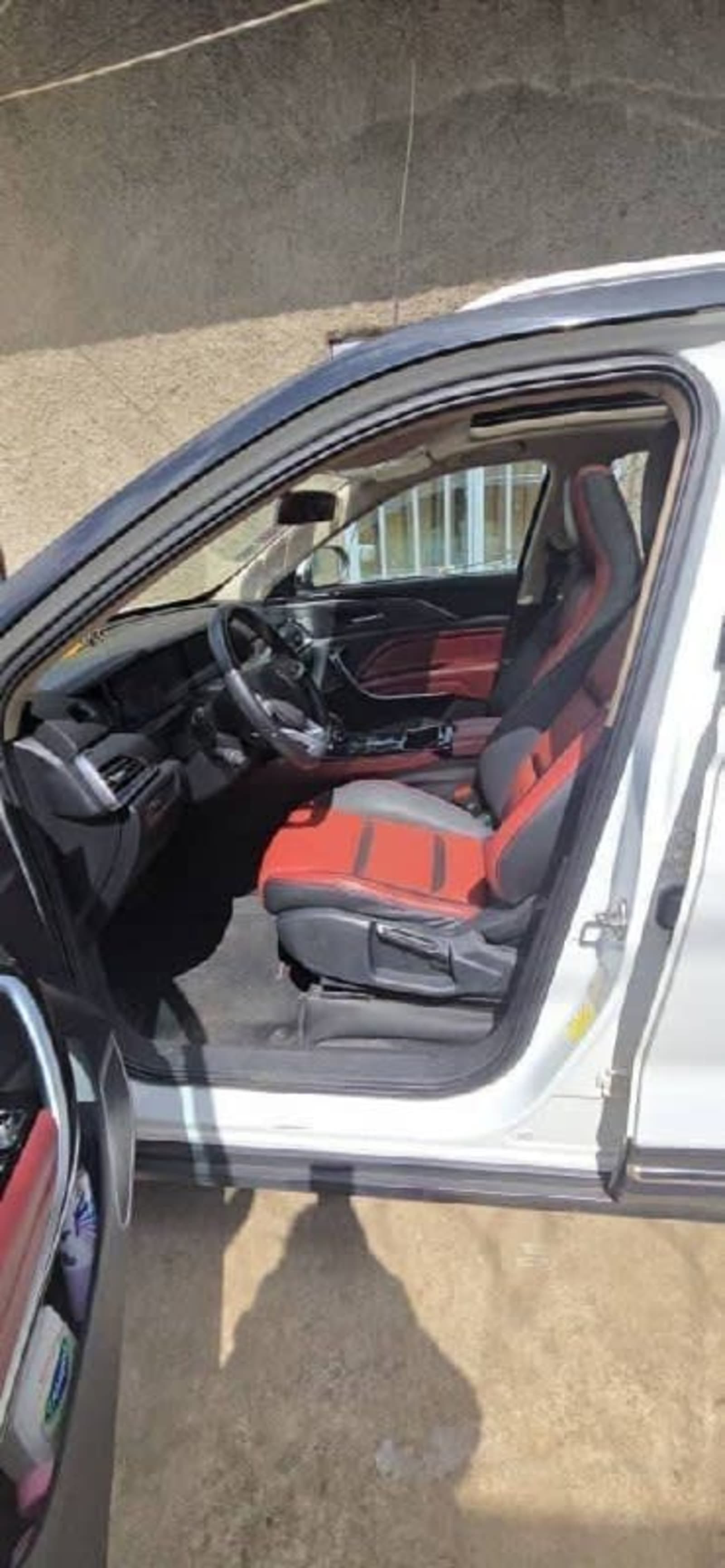 2021 FAW Bestune T77 — photo 7