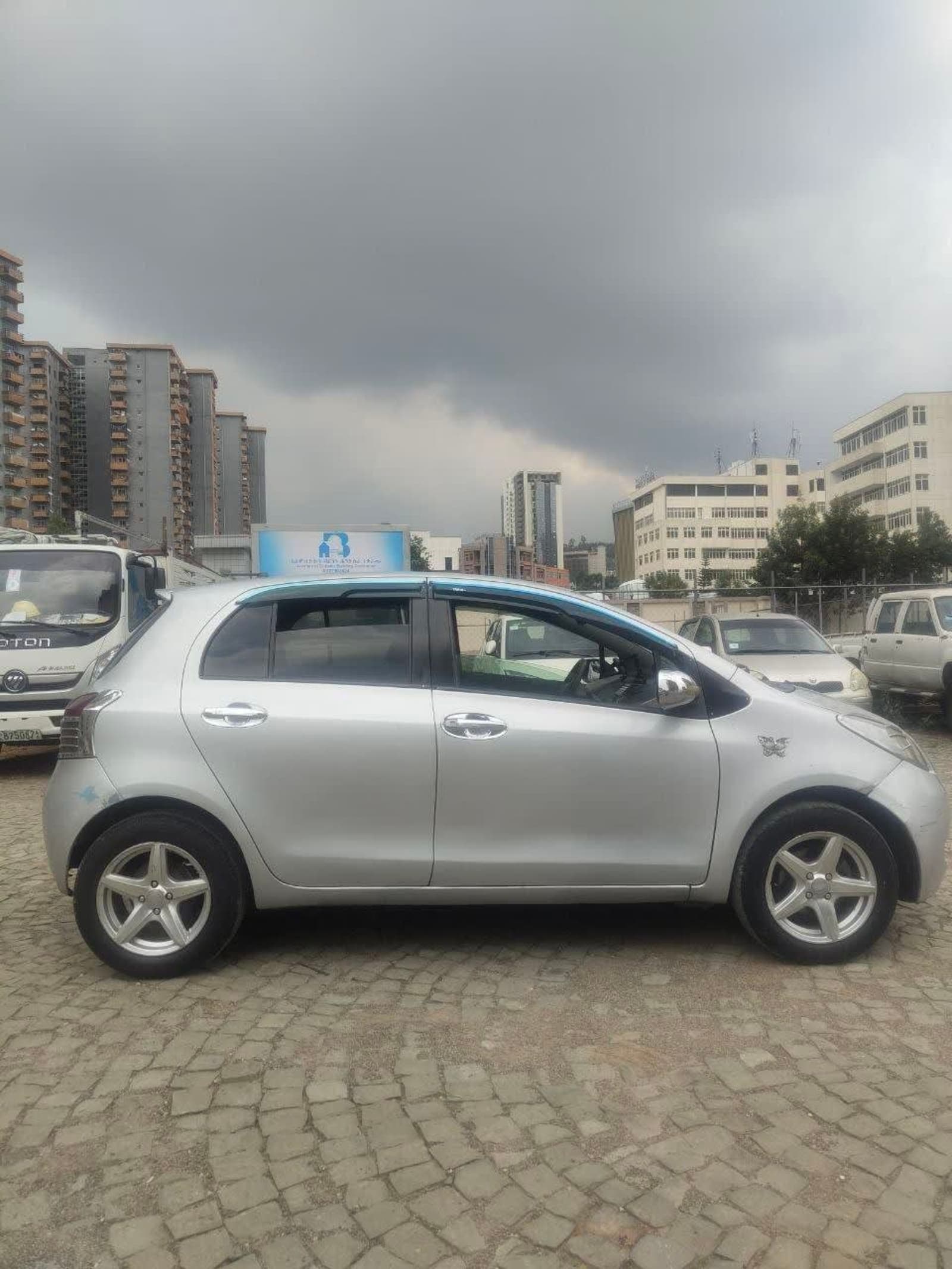 2005 Toyota Compact Yaris