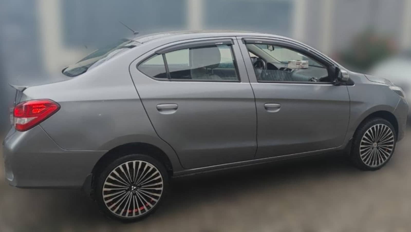 2022 Mitsubishi Attrage — photo 3