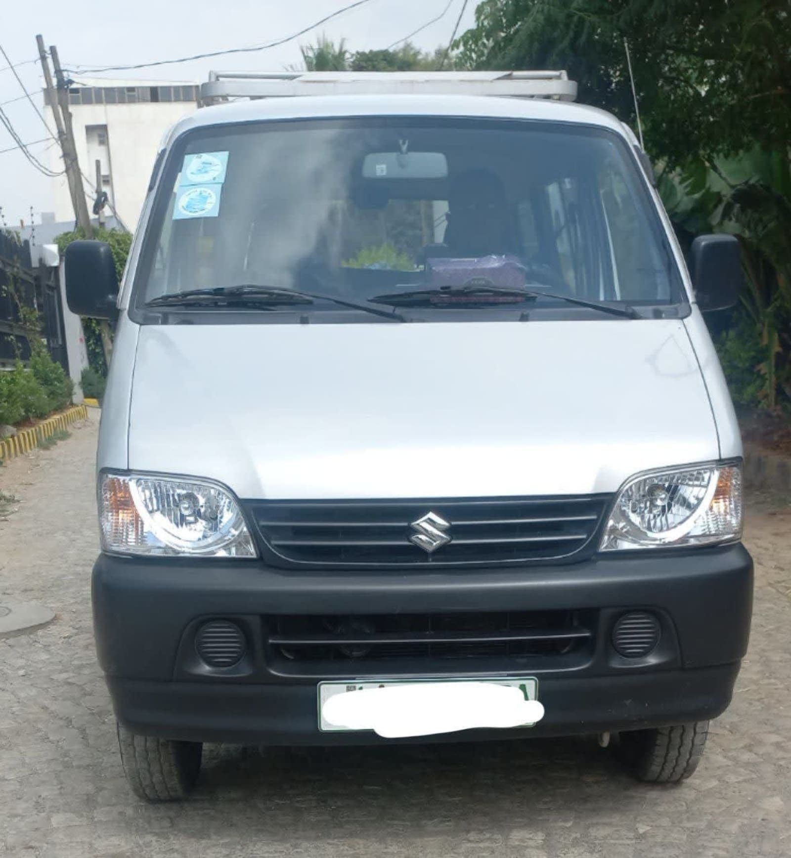 2024 Suzuki Ecco — photo 1