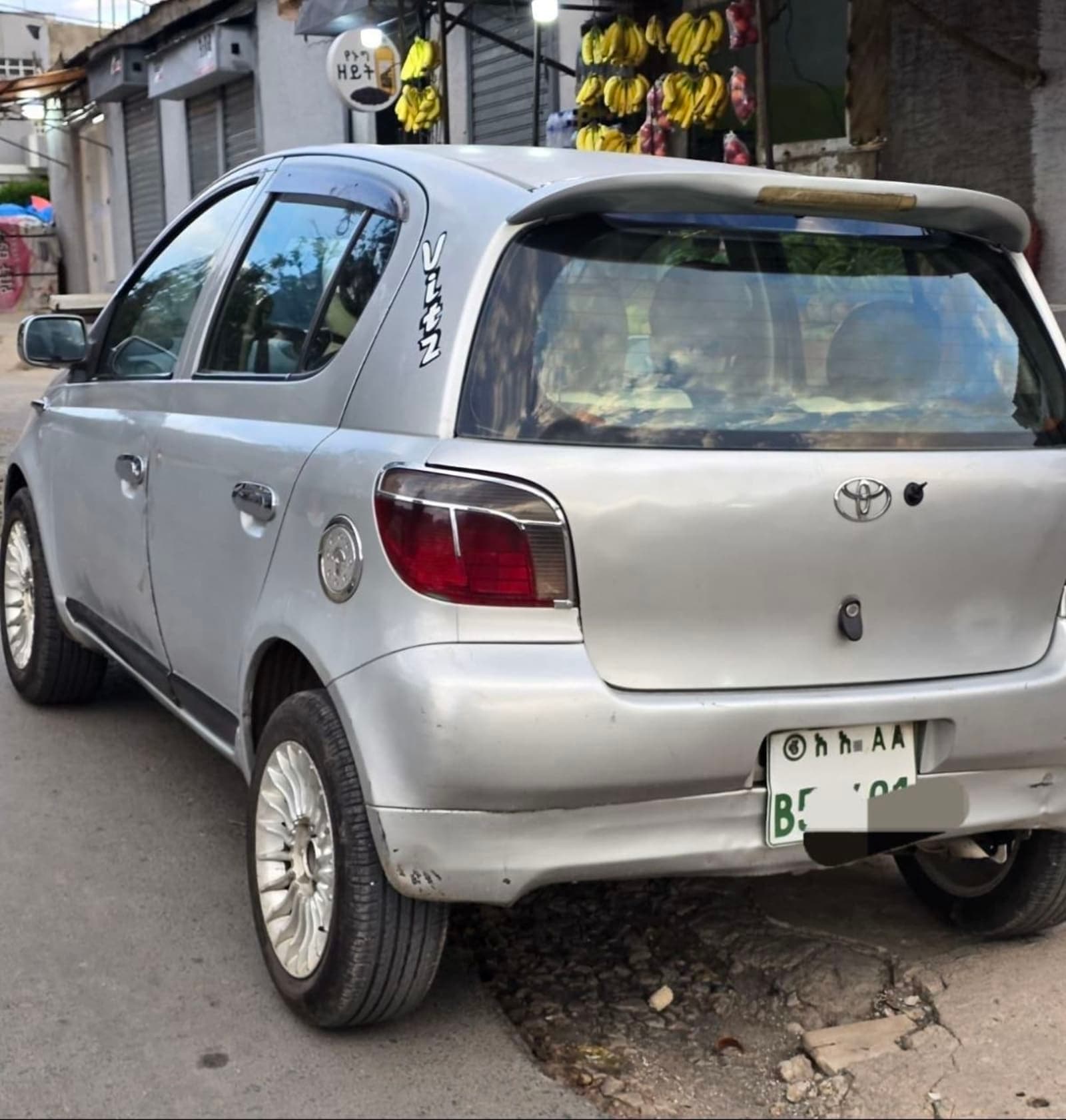 2001 Toyota Vitz