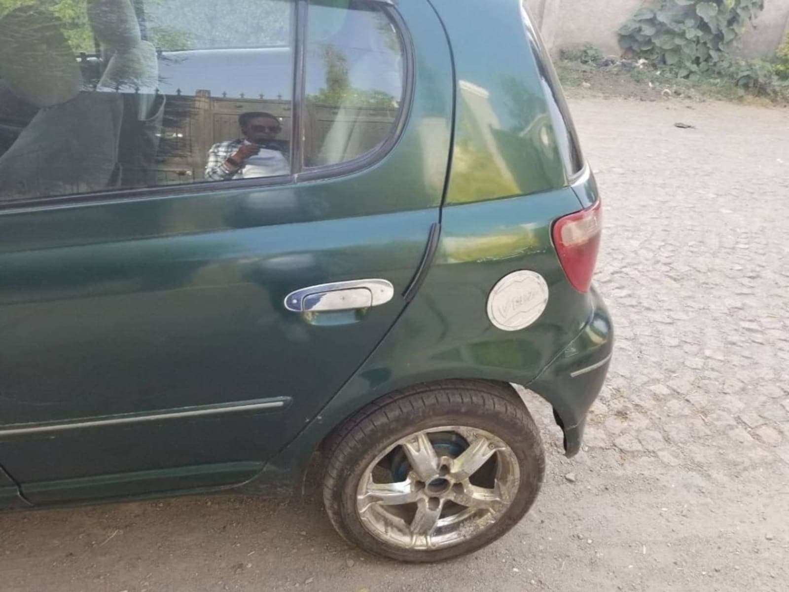 2003 Toyota Vitz Clavia — photo 2