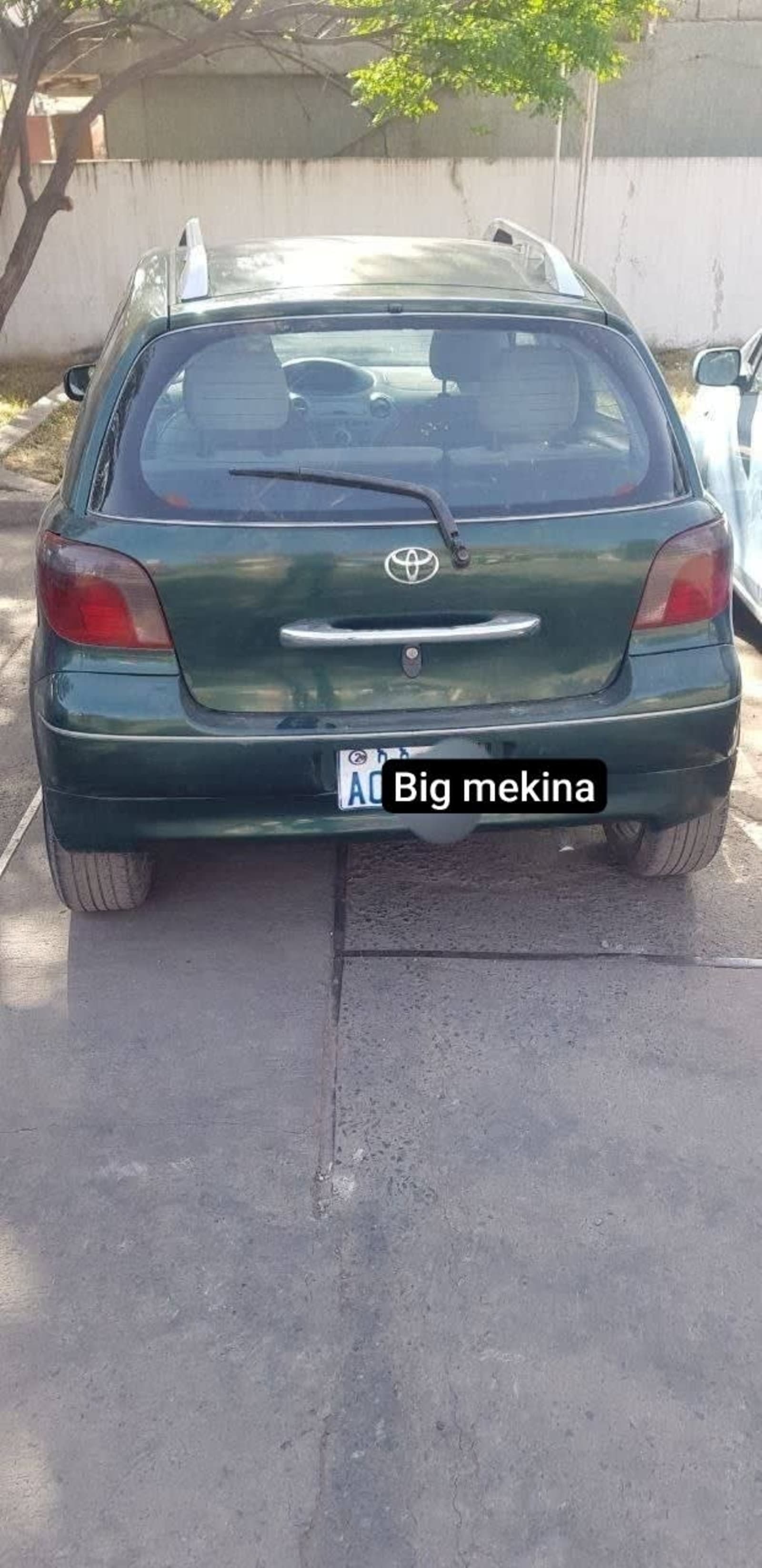 2003 Toyota Vitz Clavia — photo 4