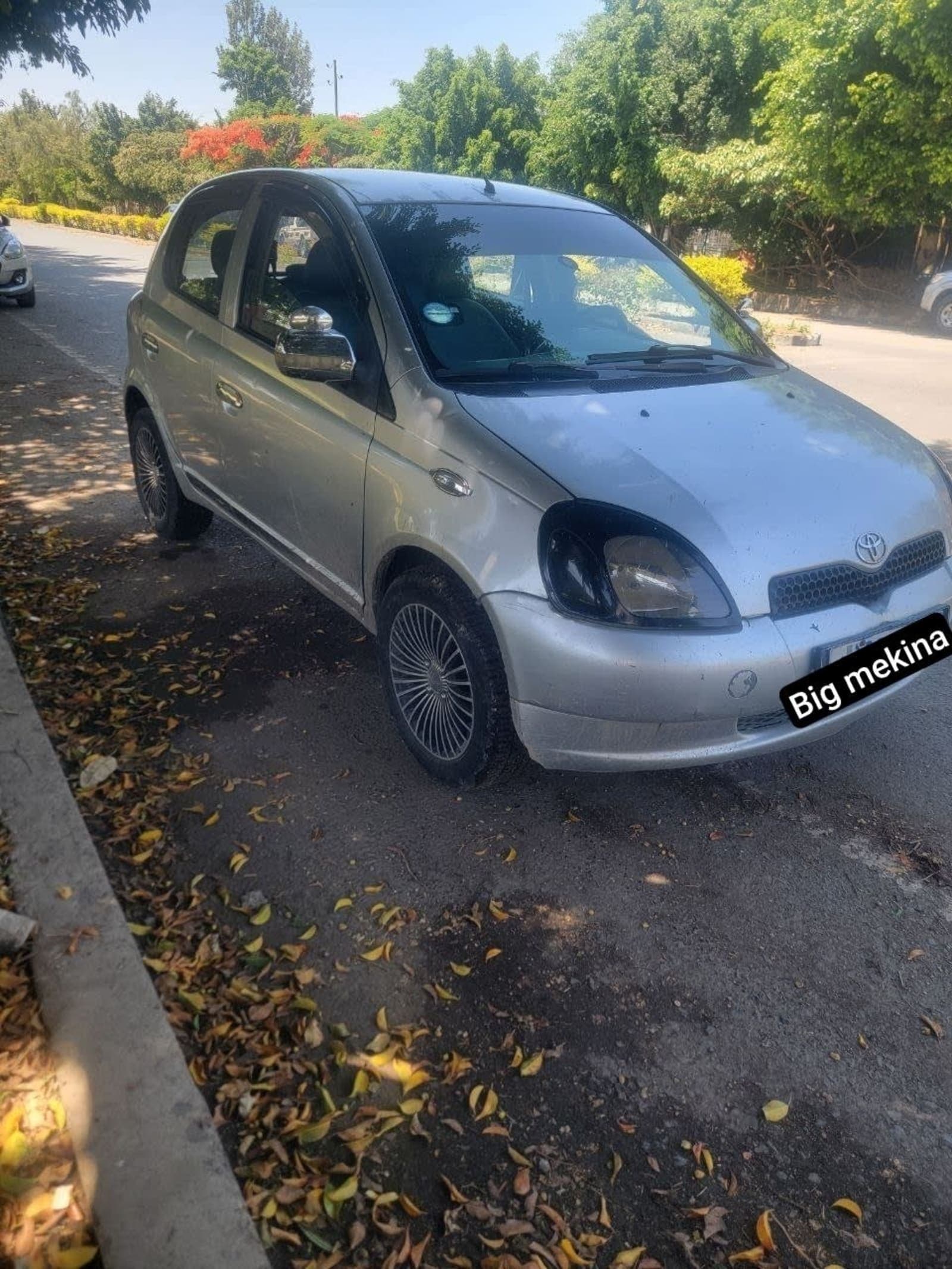 1999 Toyota Yaris — photo 3