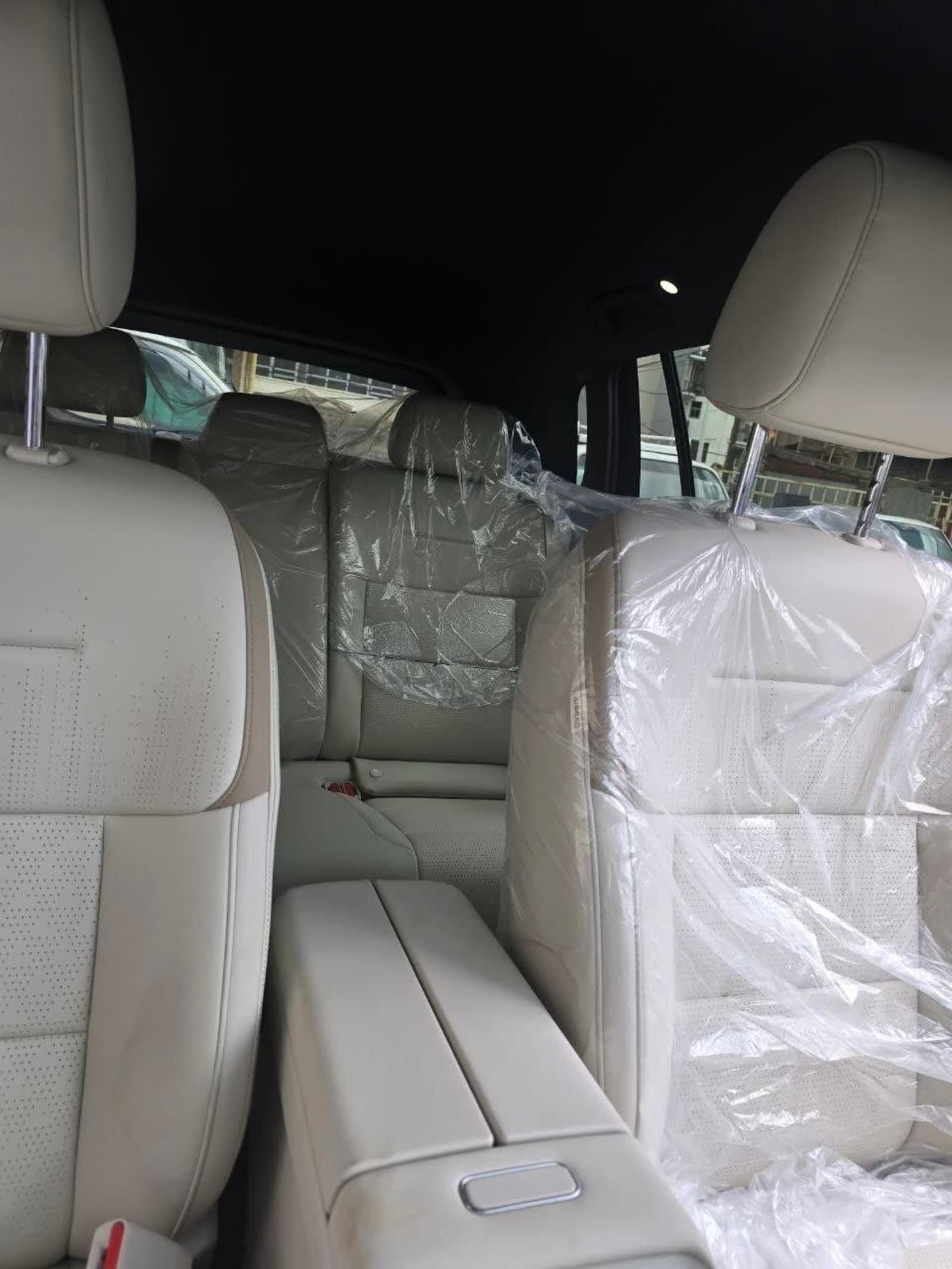 2025 Toyota Bz3x Short Range — photo 5