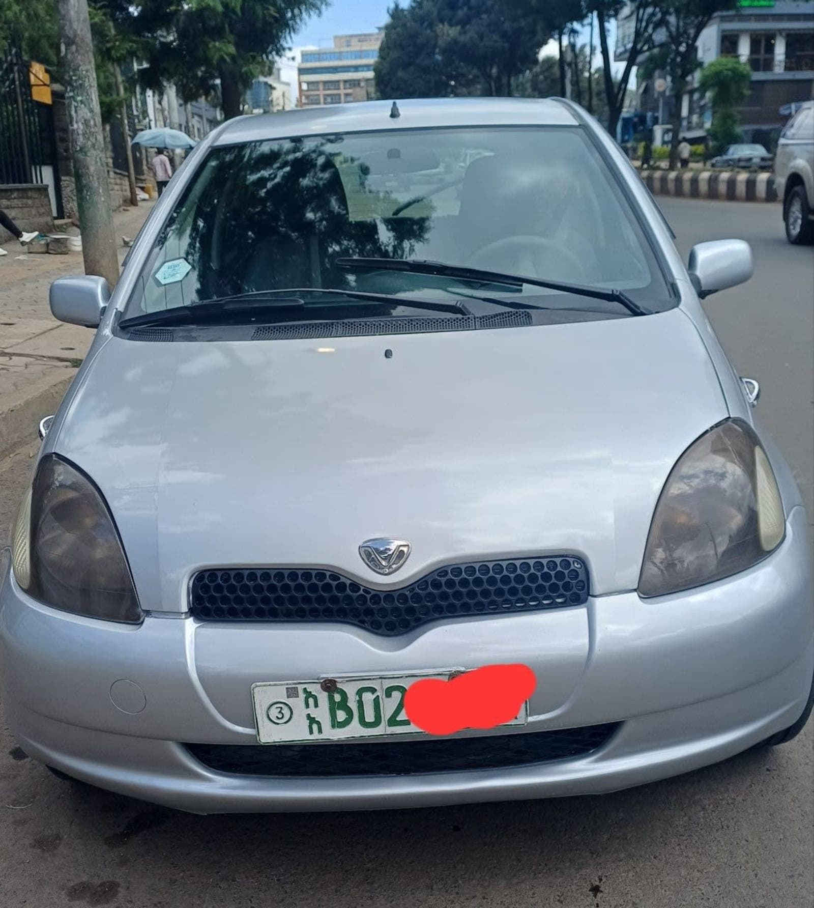 2001 Toyota Vitz