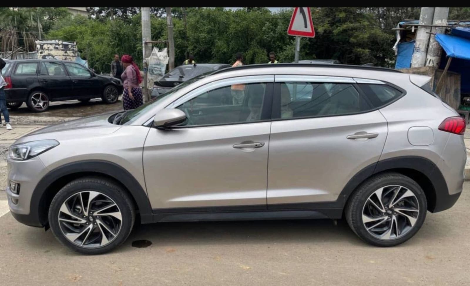 2019 Hyundai Tucson — photo 2