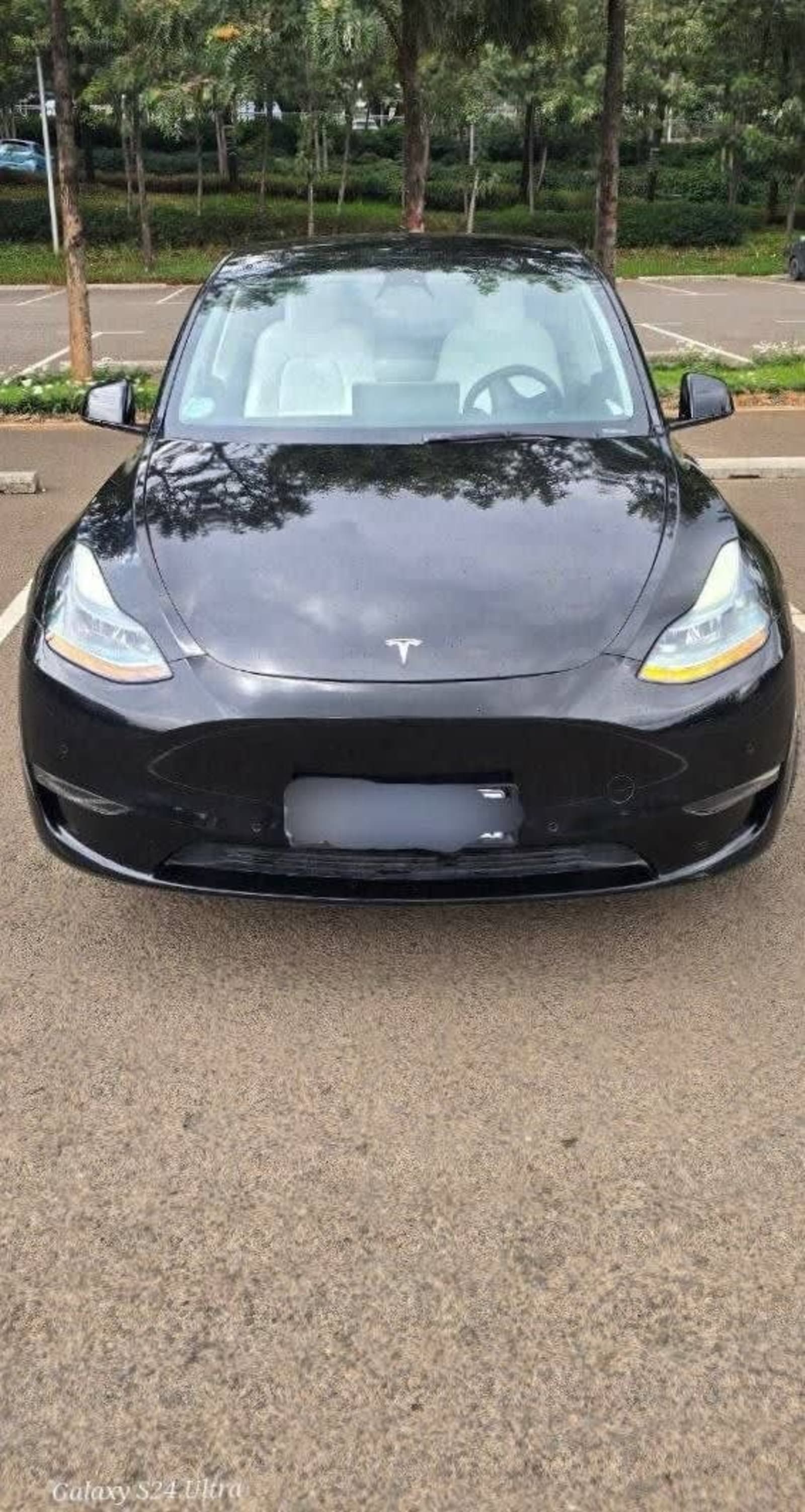 2023 Tesla Model Y — photo 8