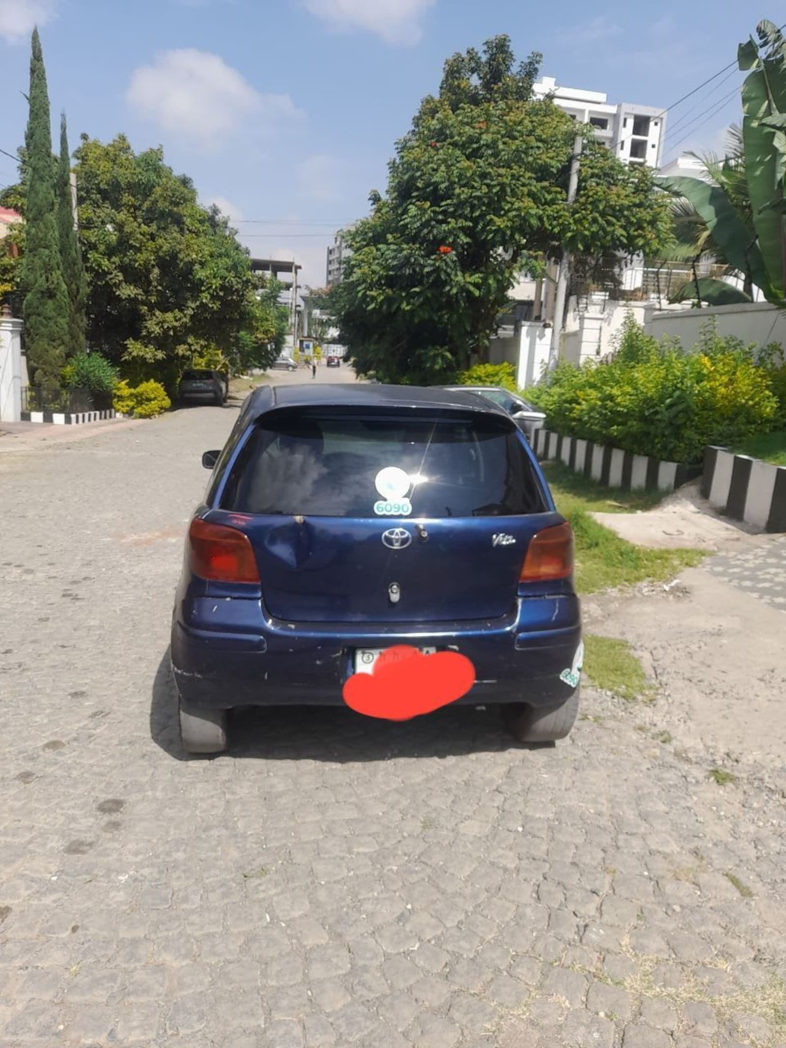 2003 Toyota Vitz
